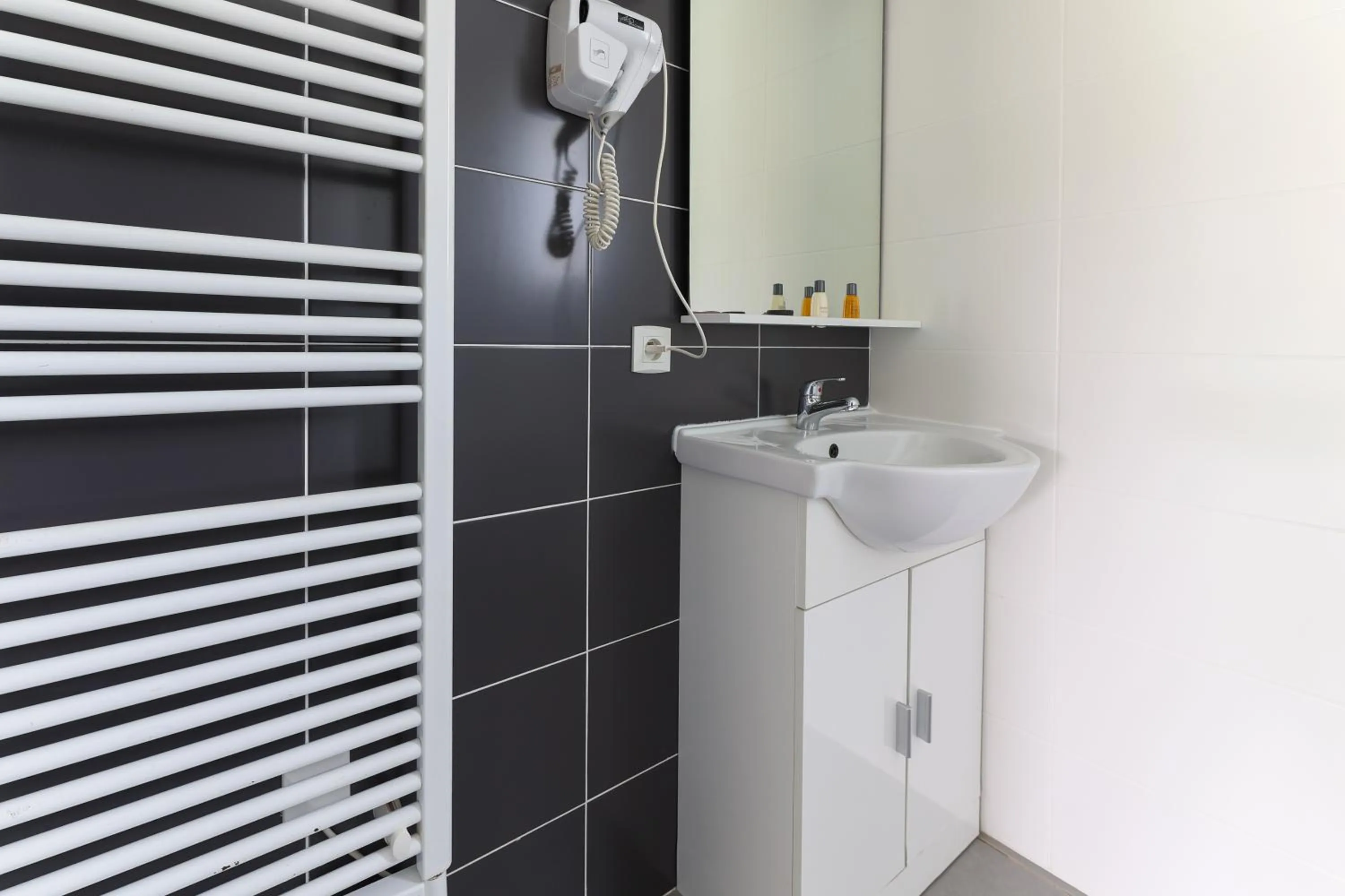 Bathroom in Park & Suites Village Gorges de l'Hérault-Cévennes