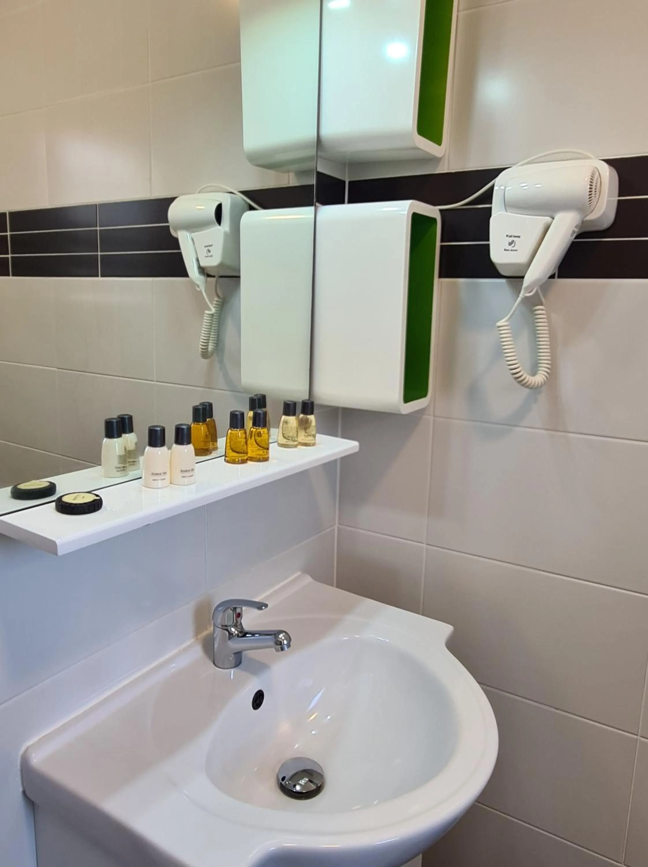 Bathroom in Park & Suites Village Gorges de l'Hérault-Cévennes