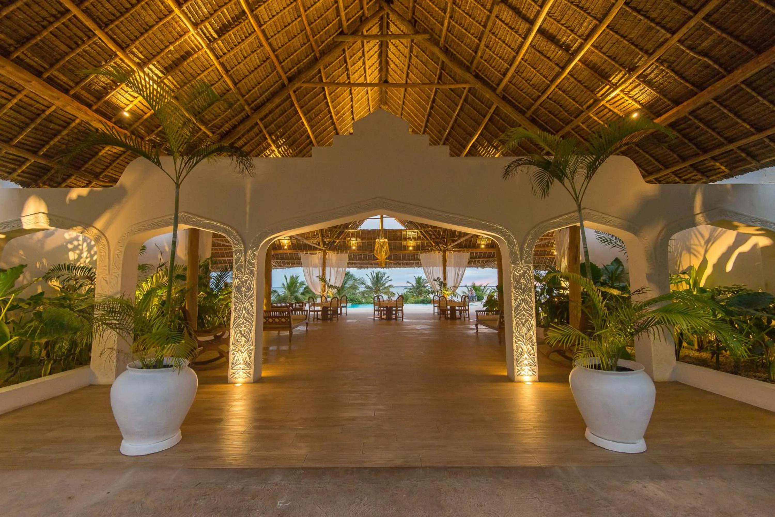 Restaurant/places to eat in Konokono Beach Resort and Isaraya Luxury Overwater Villas