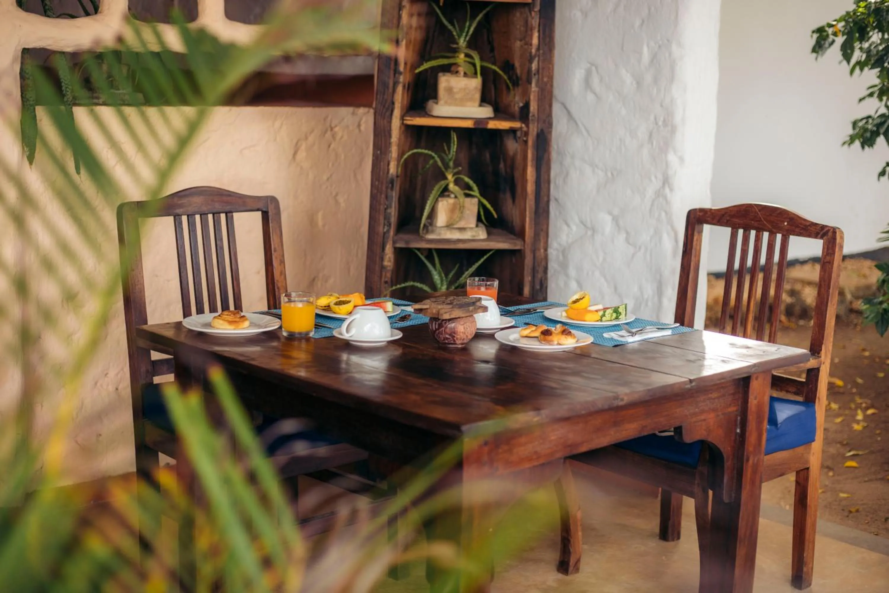 Breakfast in Fumba Beach Lodge