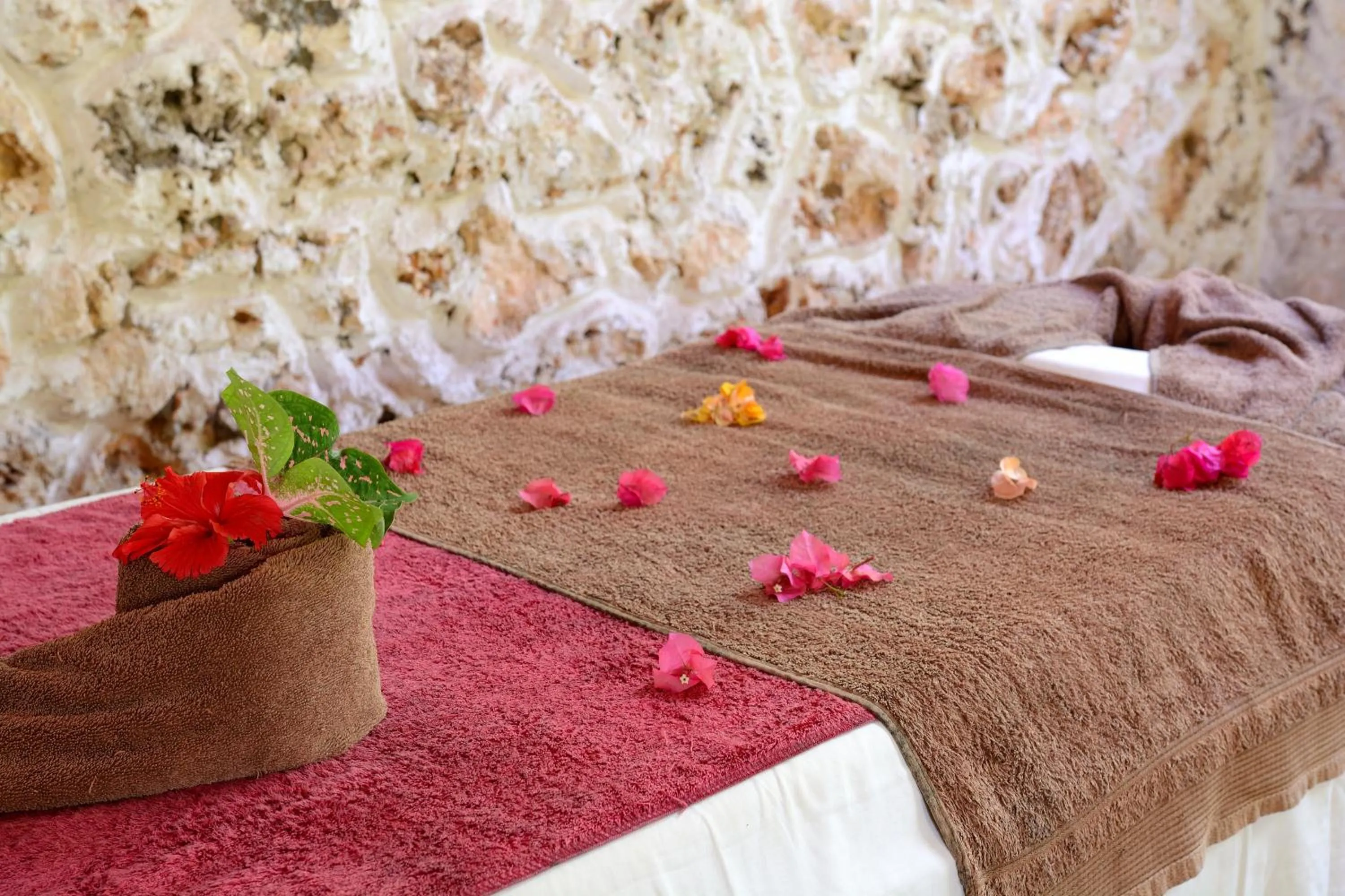 Massage, Bed in Fumba Beach Lodge