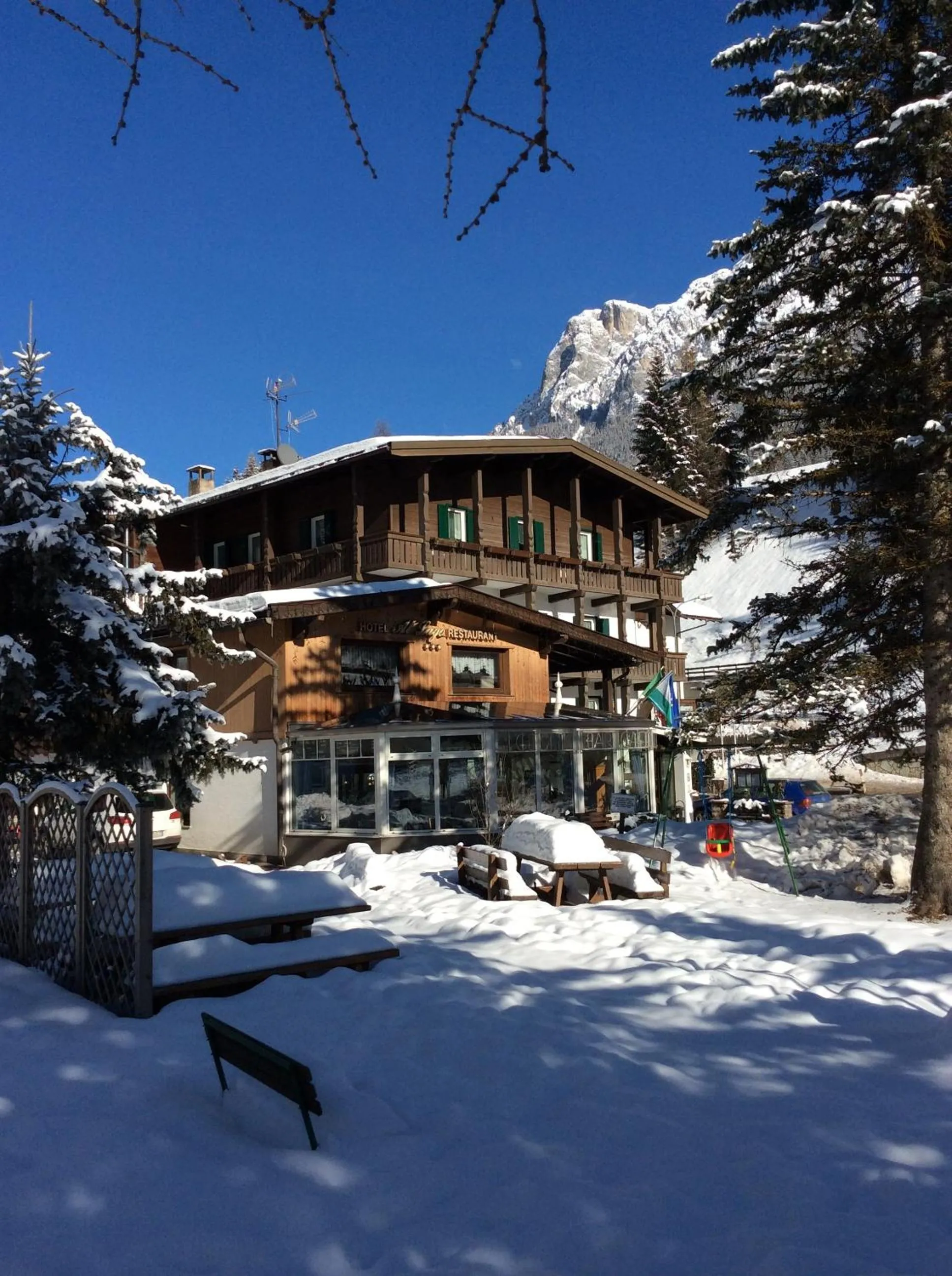 Property building in Hotel Al Lago