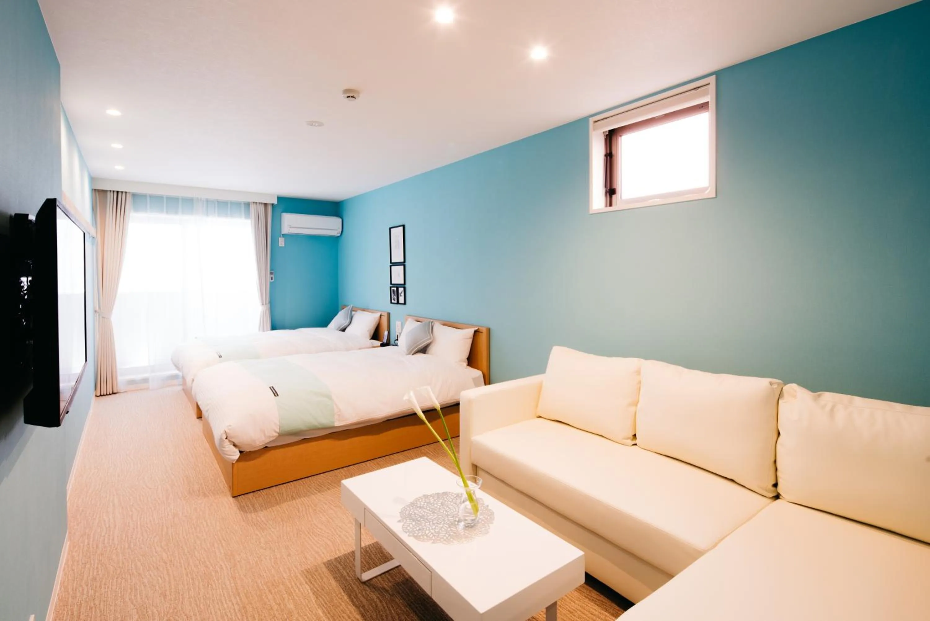 Photo of the whole room, Bed in FUKUOKA MOJIKO STAY