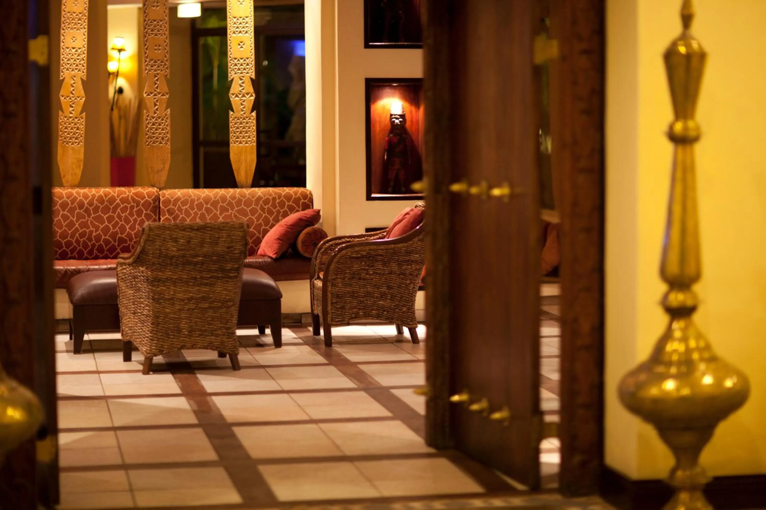 Lounge or bar in Southern Sun Dar es Salaam