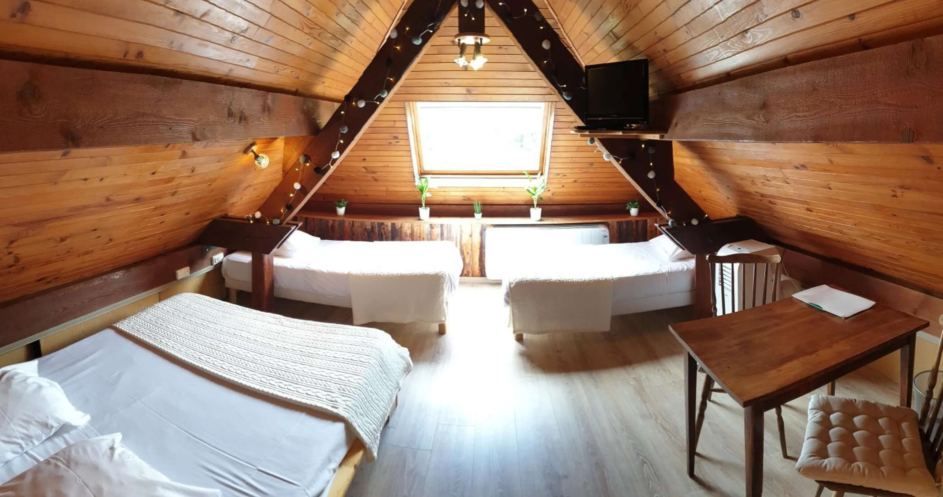 Bed in Auberge de la Rivière