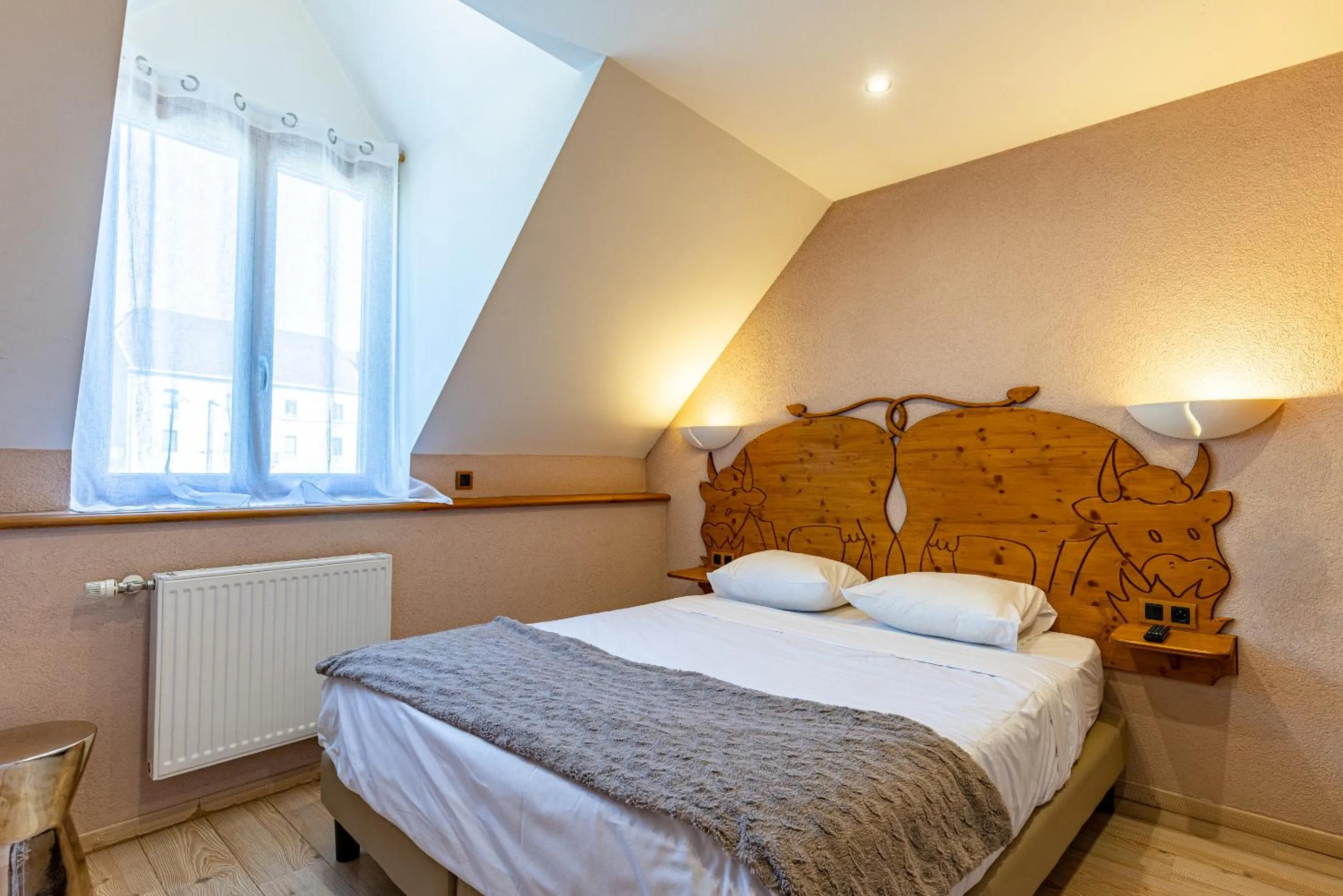 Bed in Auberge de la Rivière