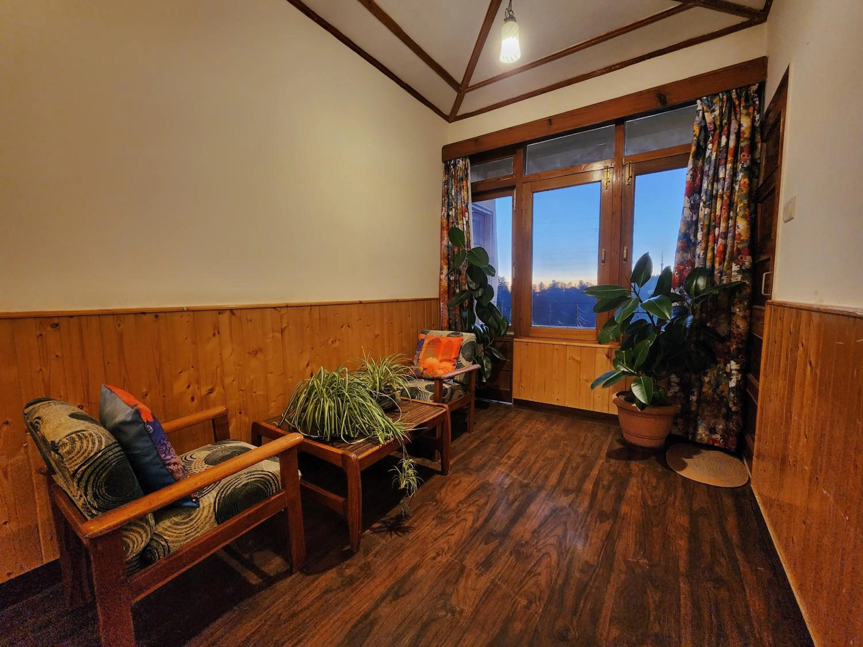 Hotel Pineview Shimla