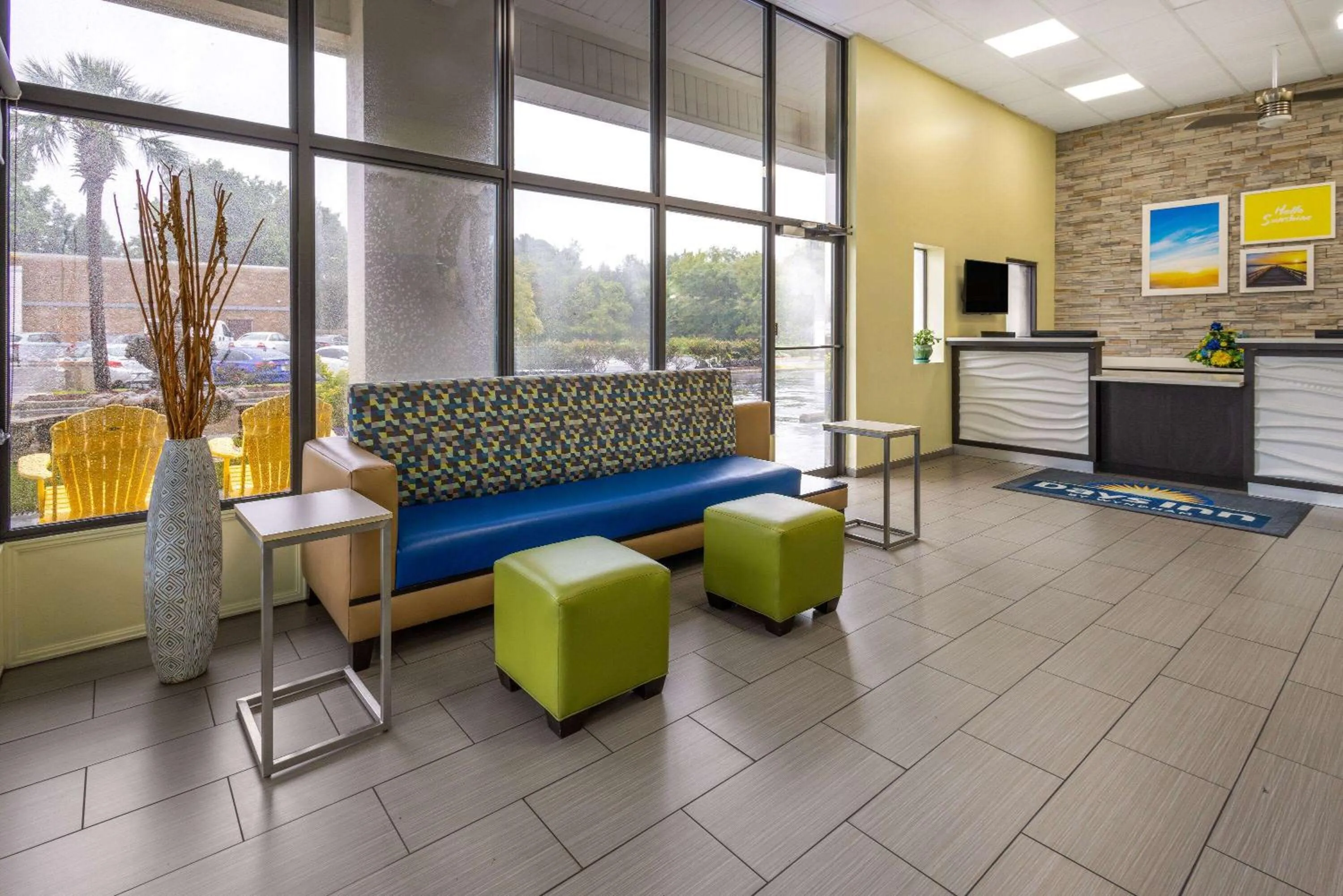 Lobby or reception in Days Inn by Wyndham Ladson Summerville Charleston