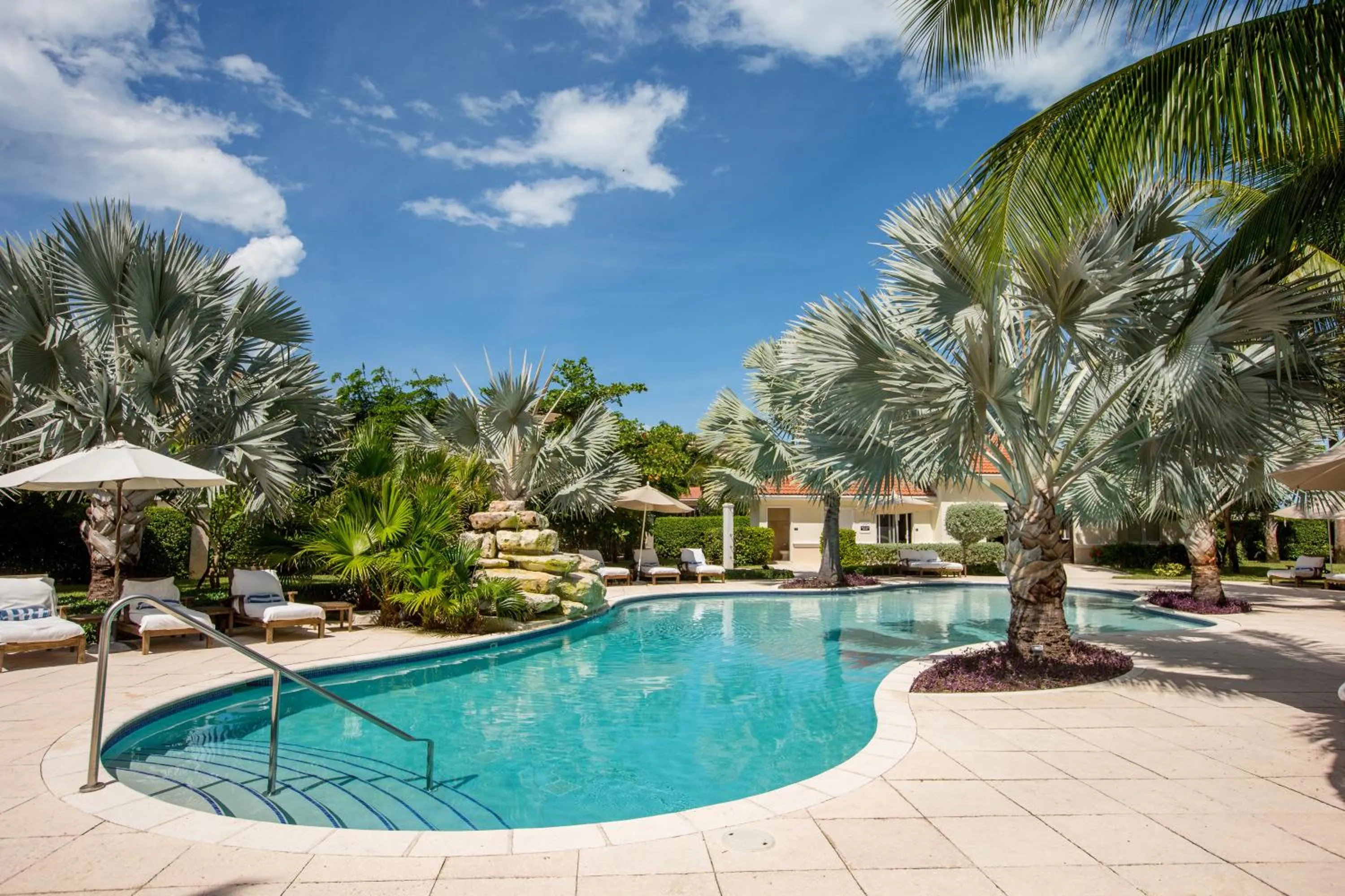 Swimming pool in Villa del Mar