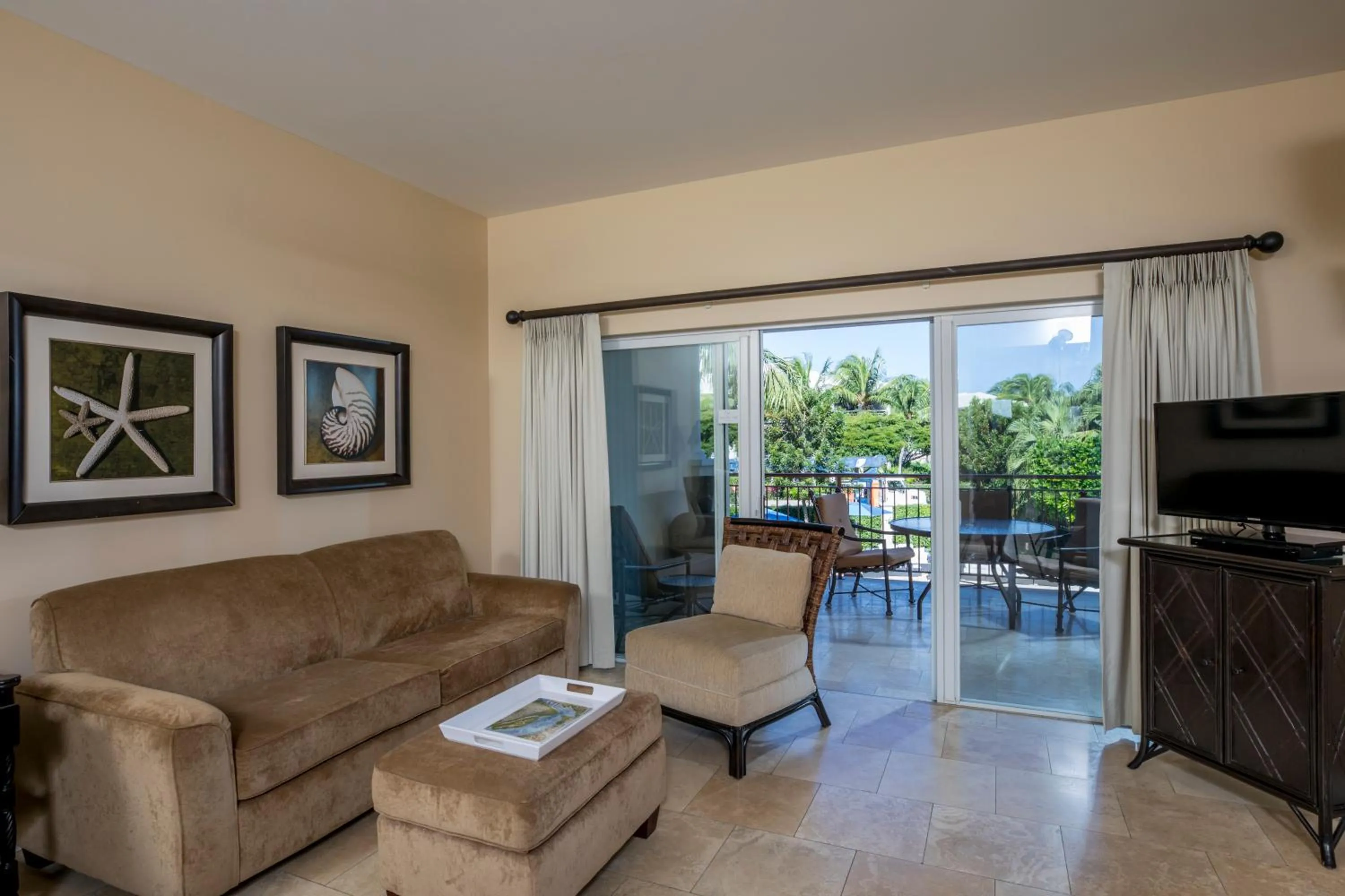 One-Bedroom Suite in Villa del Mar