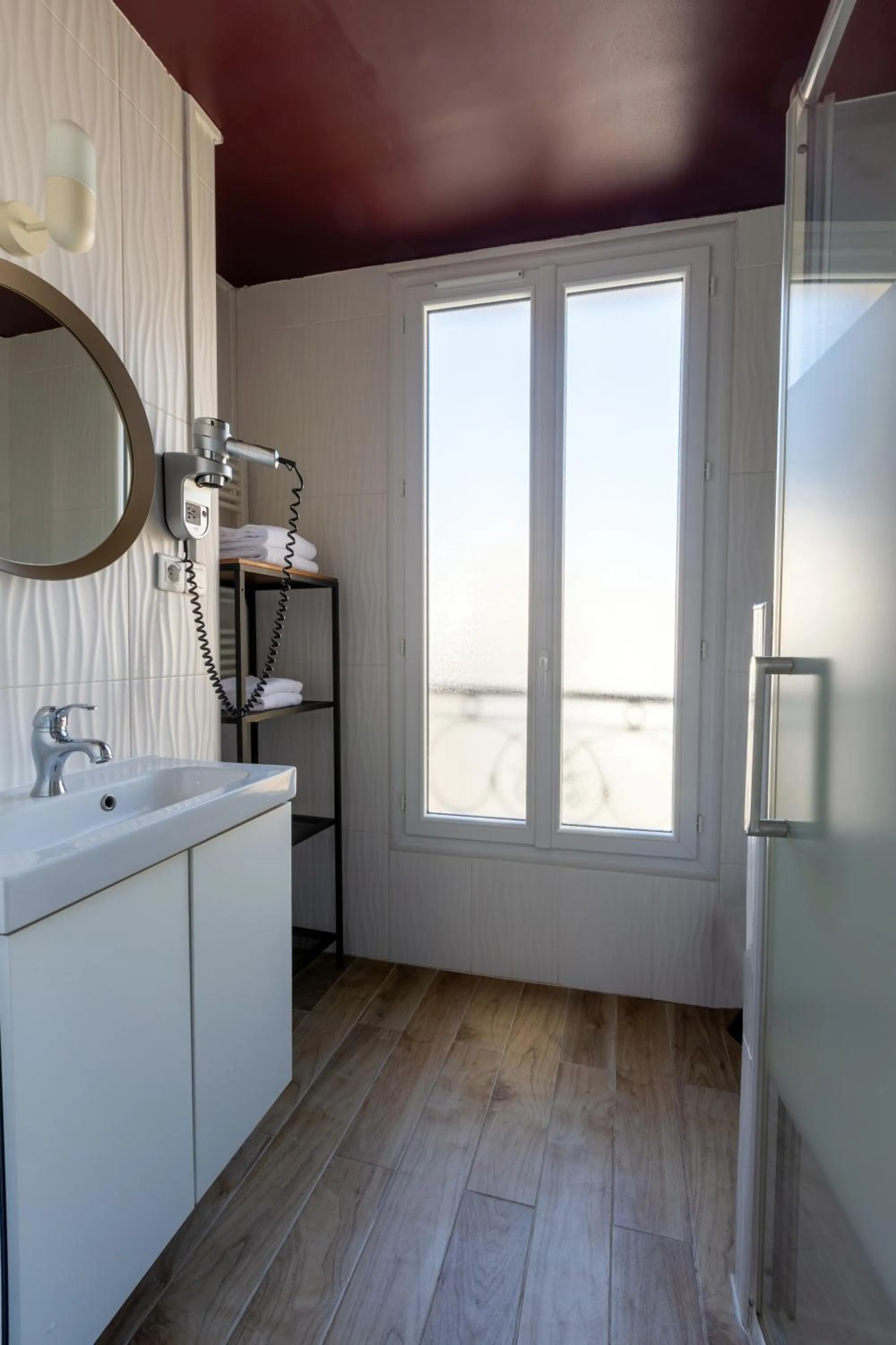Bathroom in Hôtel Maât Etoile