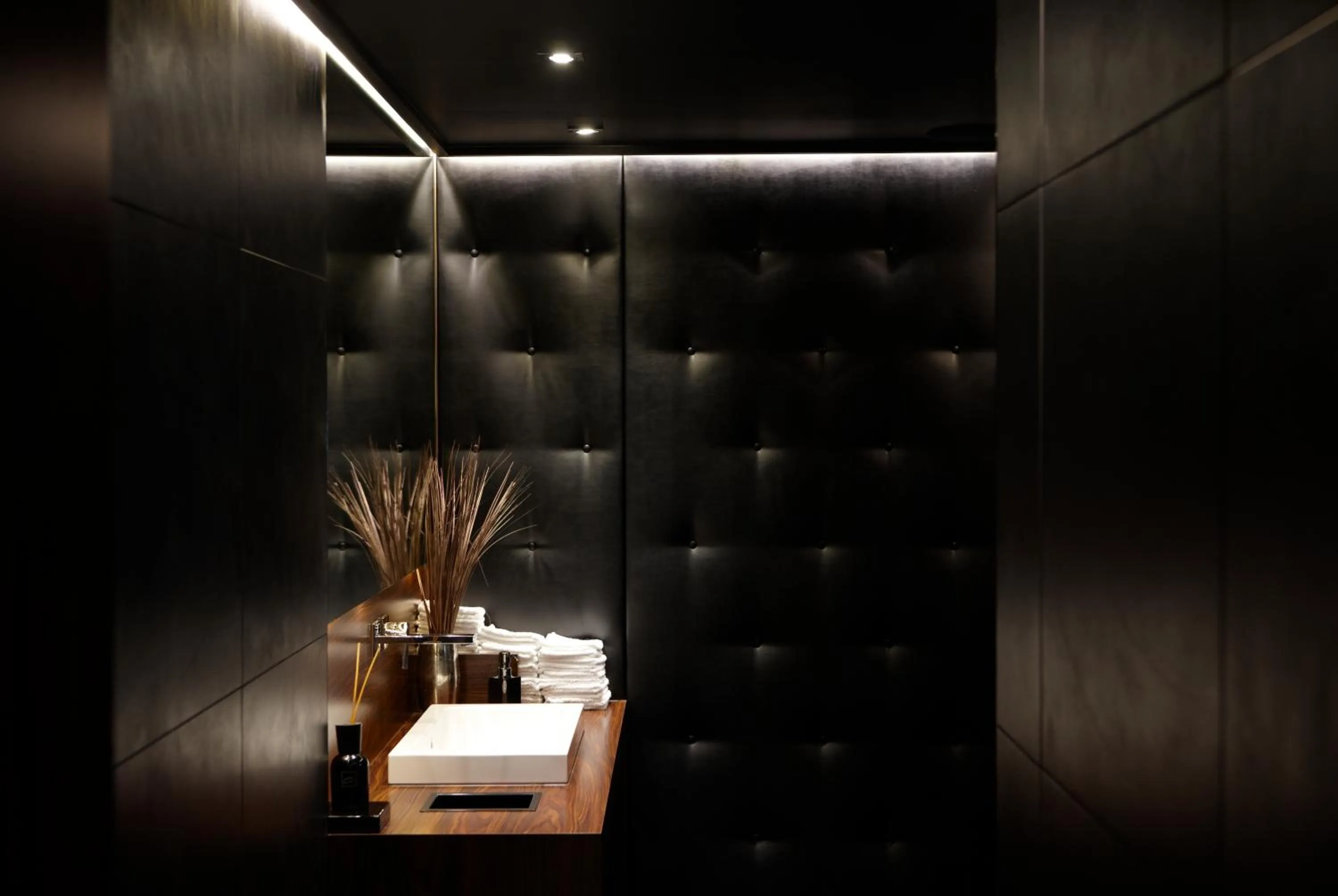 Bathroom in Gutwinski Hotel