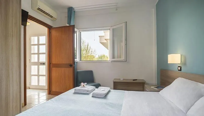 Bed in Hotel dei Bizantini & Villaggio Campo dei Messapi