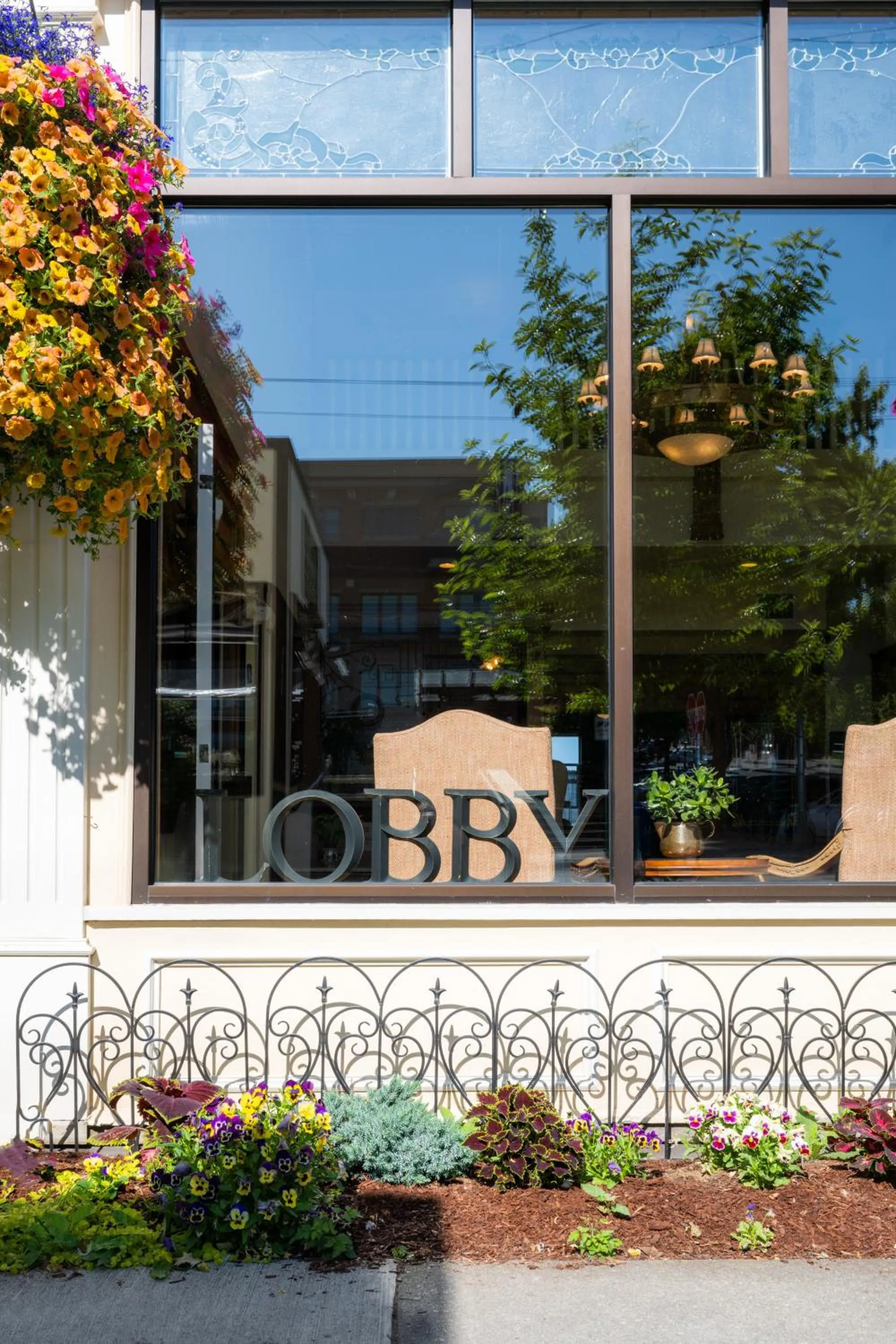 Fairhaven Village Inn