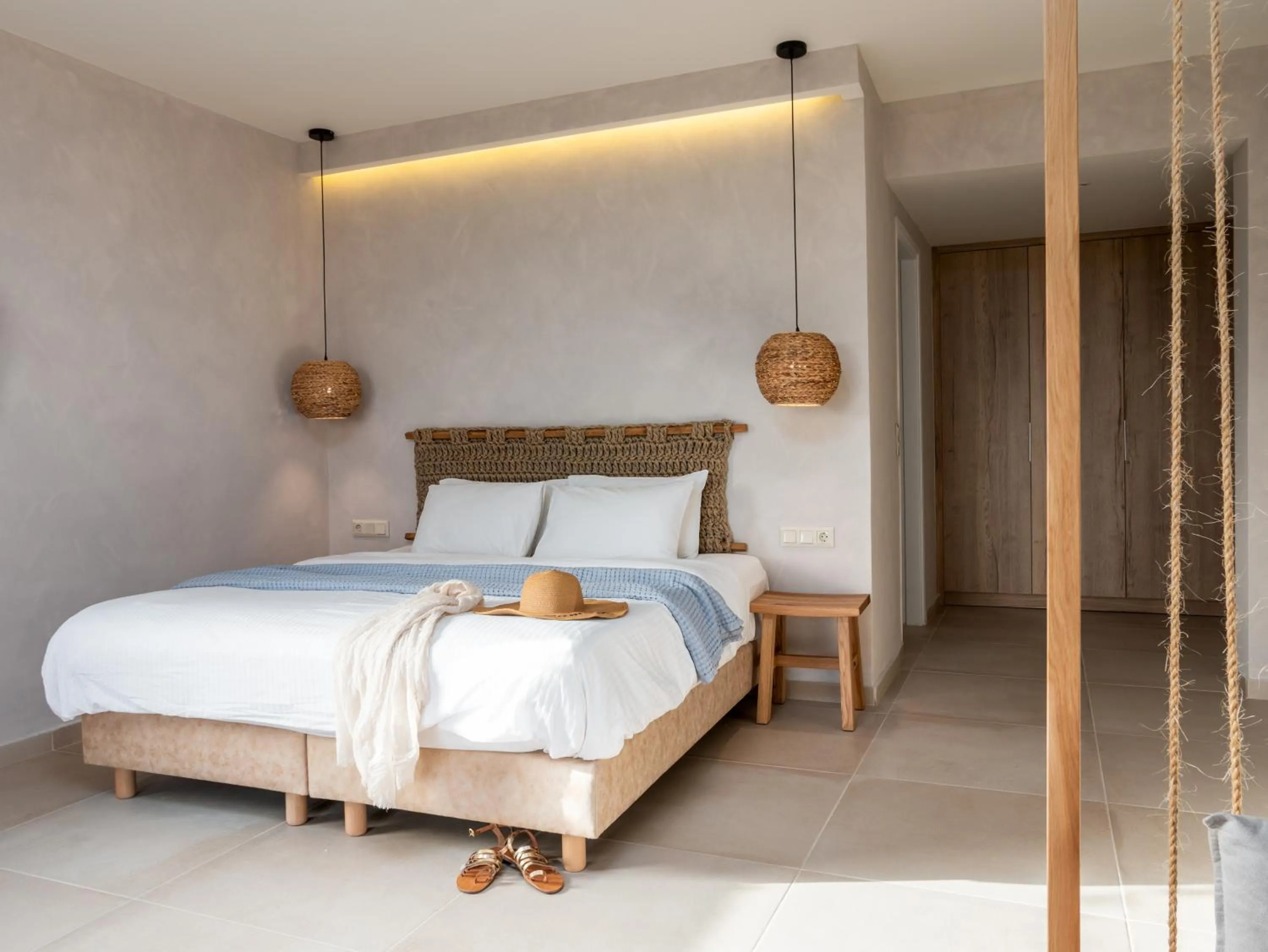 Bed in Paralos The Maxine Adults Only