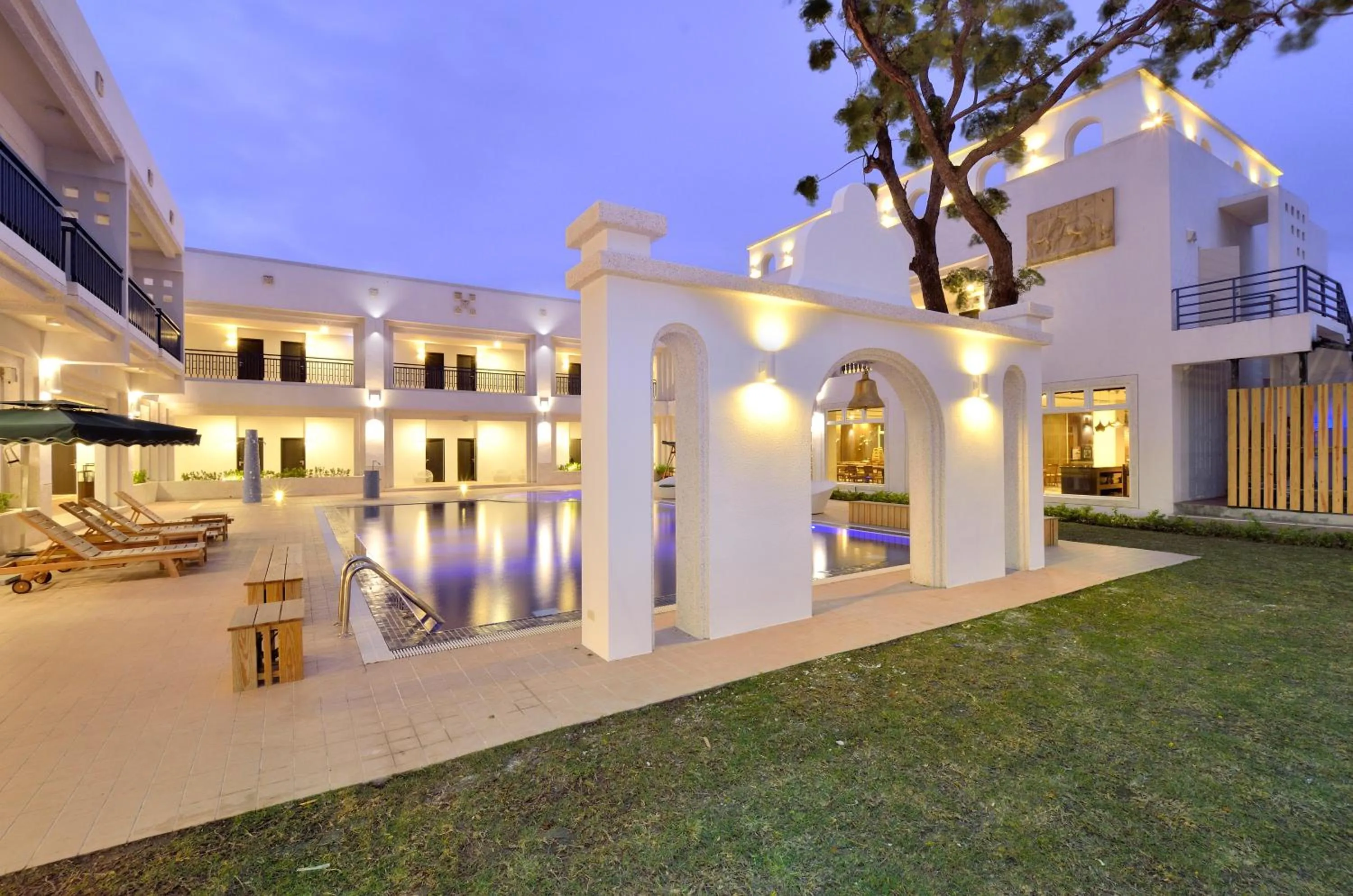 Property building in J Resort