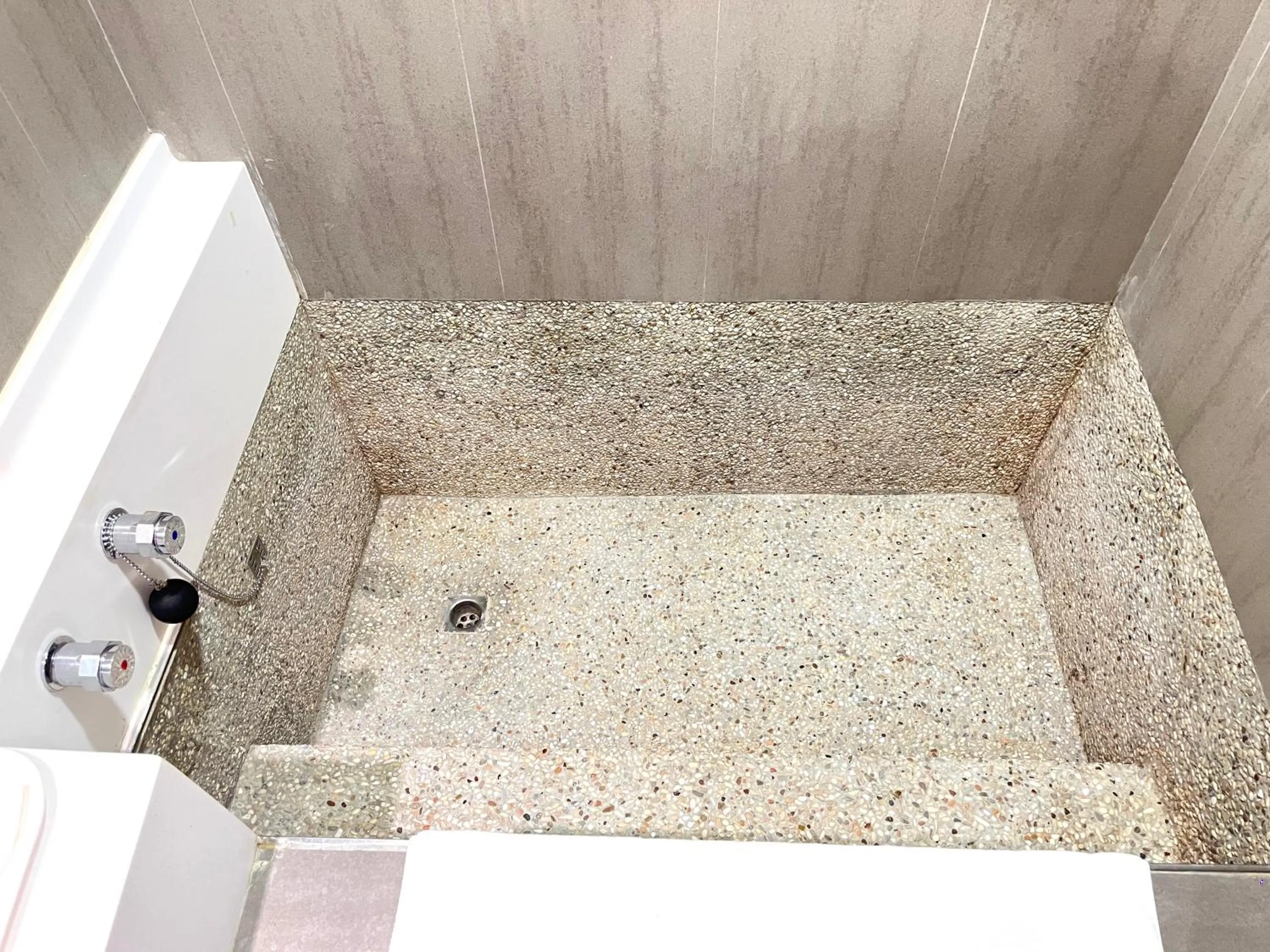 Hot Spring Bath in J Resort