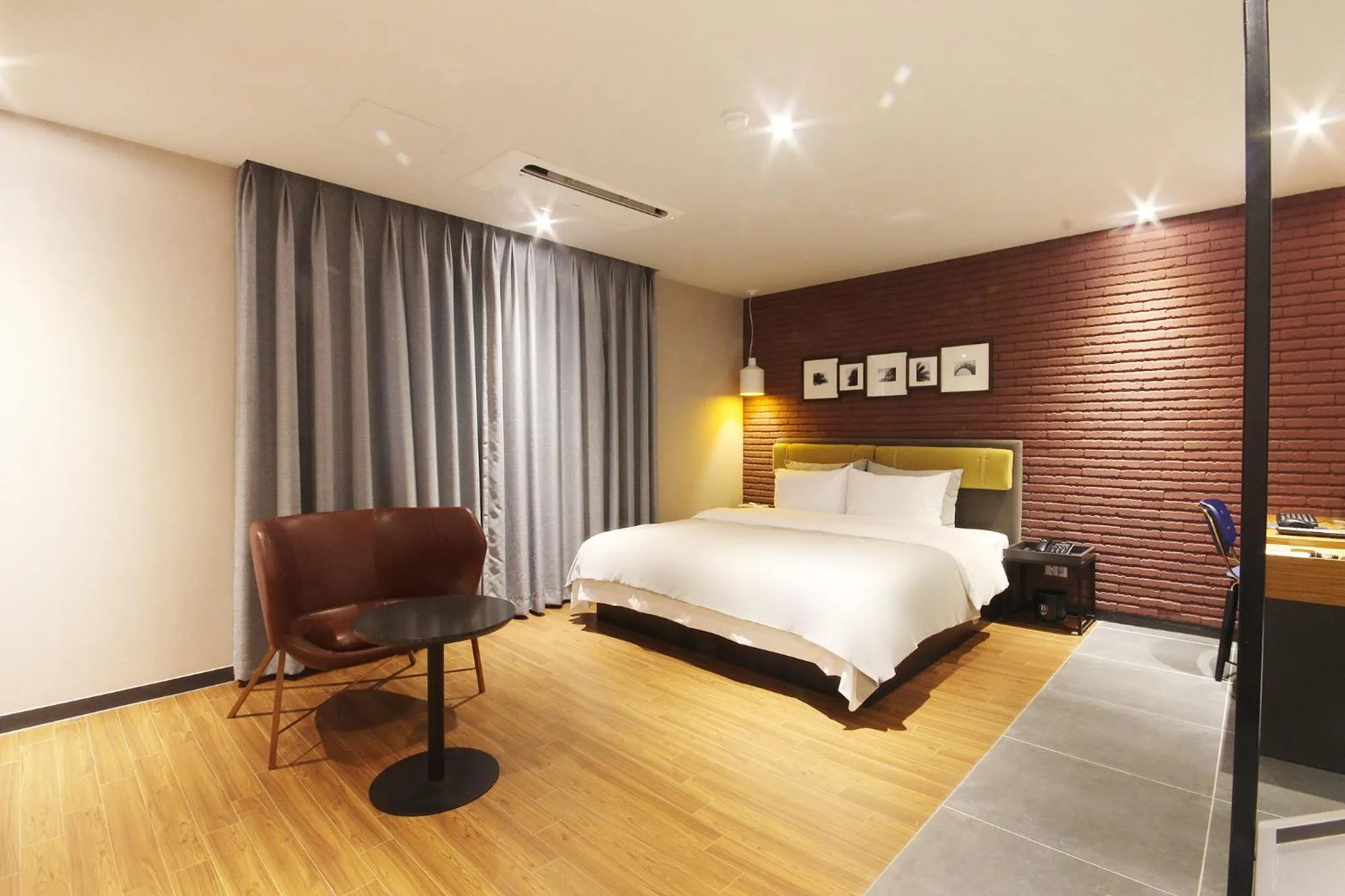 Bed in Brown Dot Hotel Seomyeon