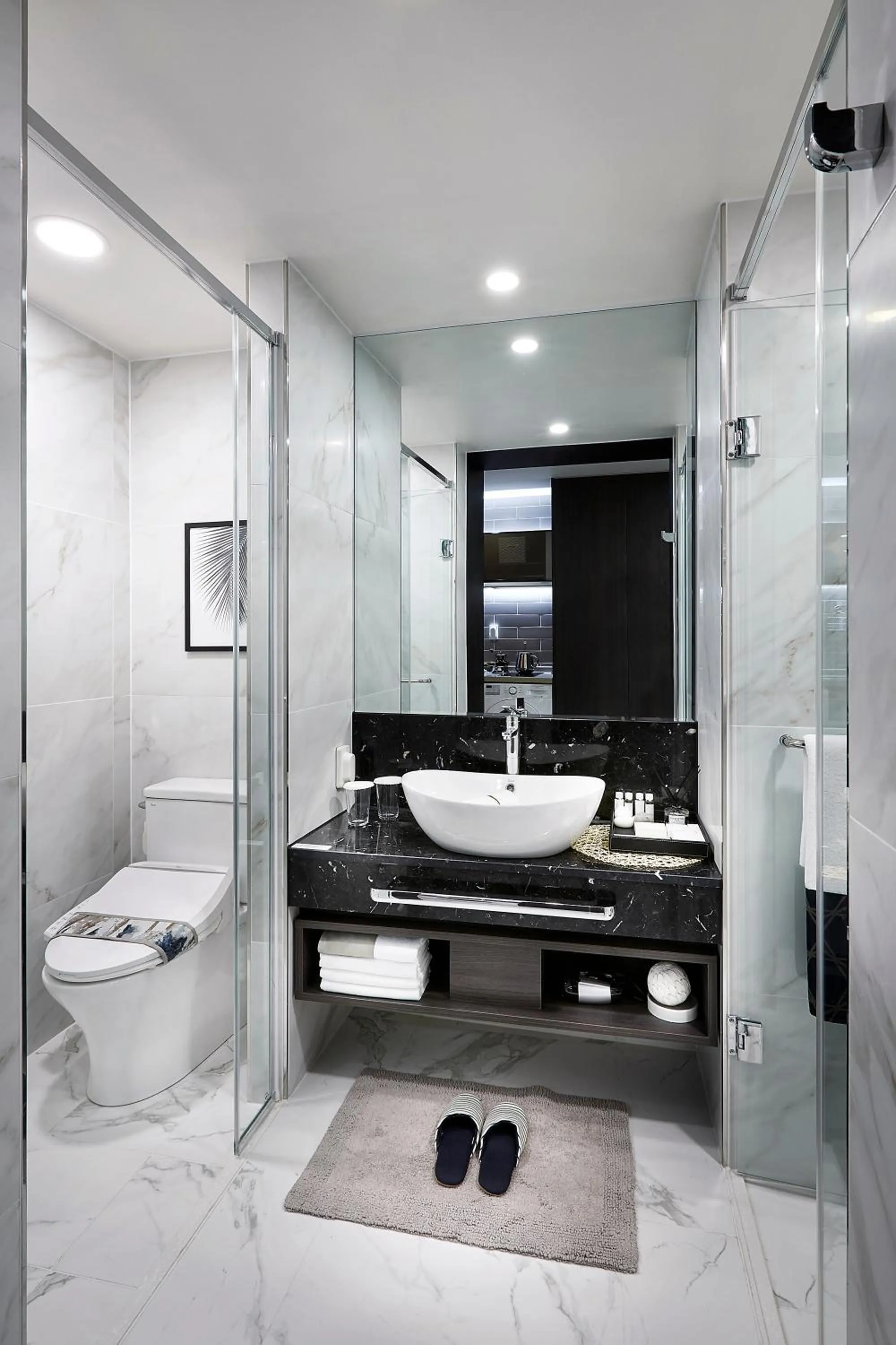 Bathroom in Utop Marina Hotel & Resort