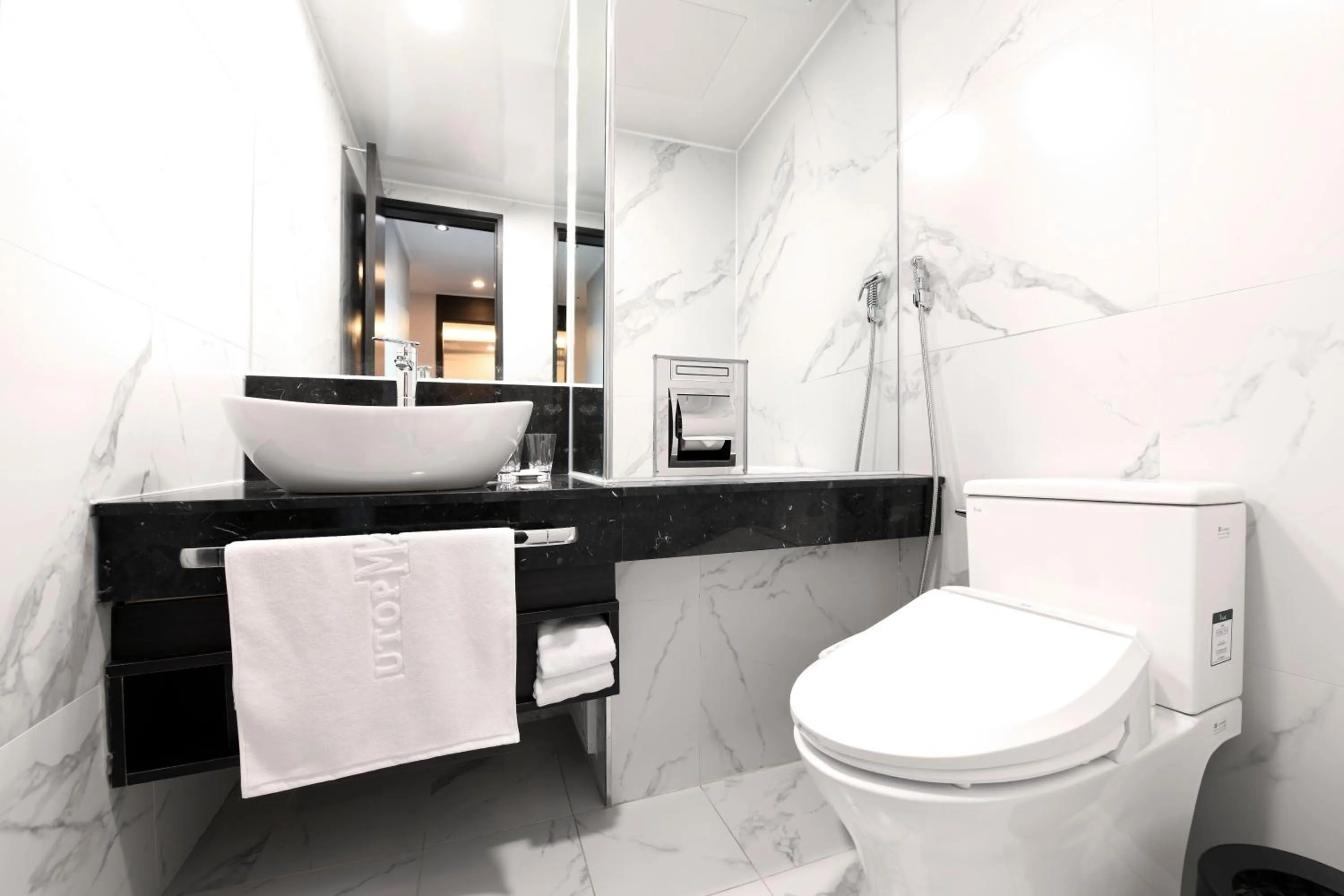 Bathroom in Utop Marina Hotel & Resort