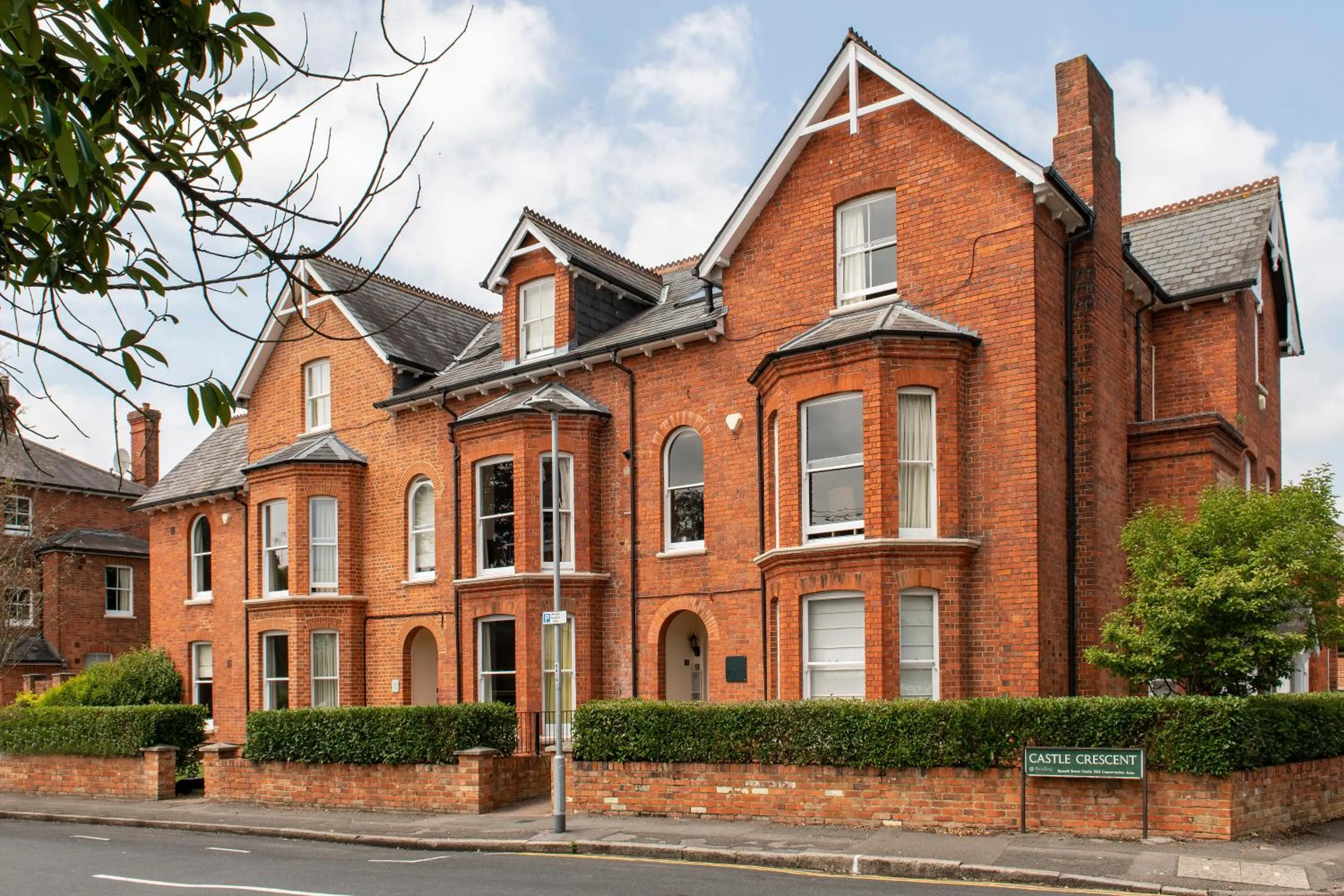 Property building in SACO Reading Castle Crescent
