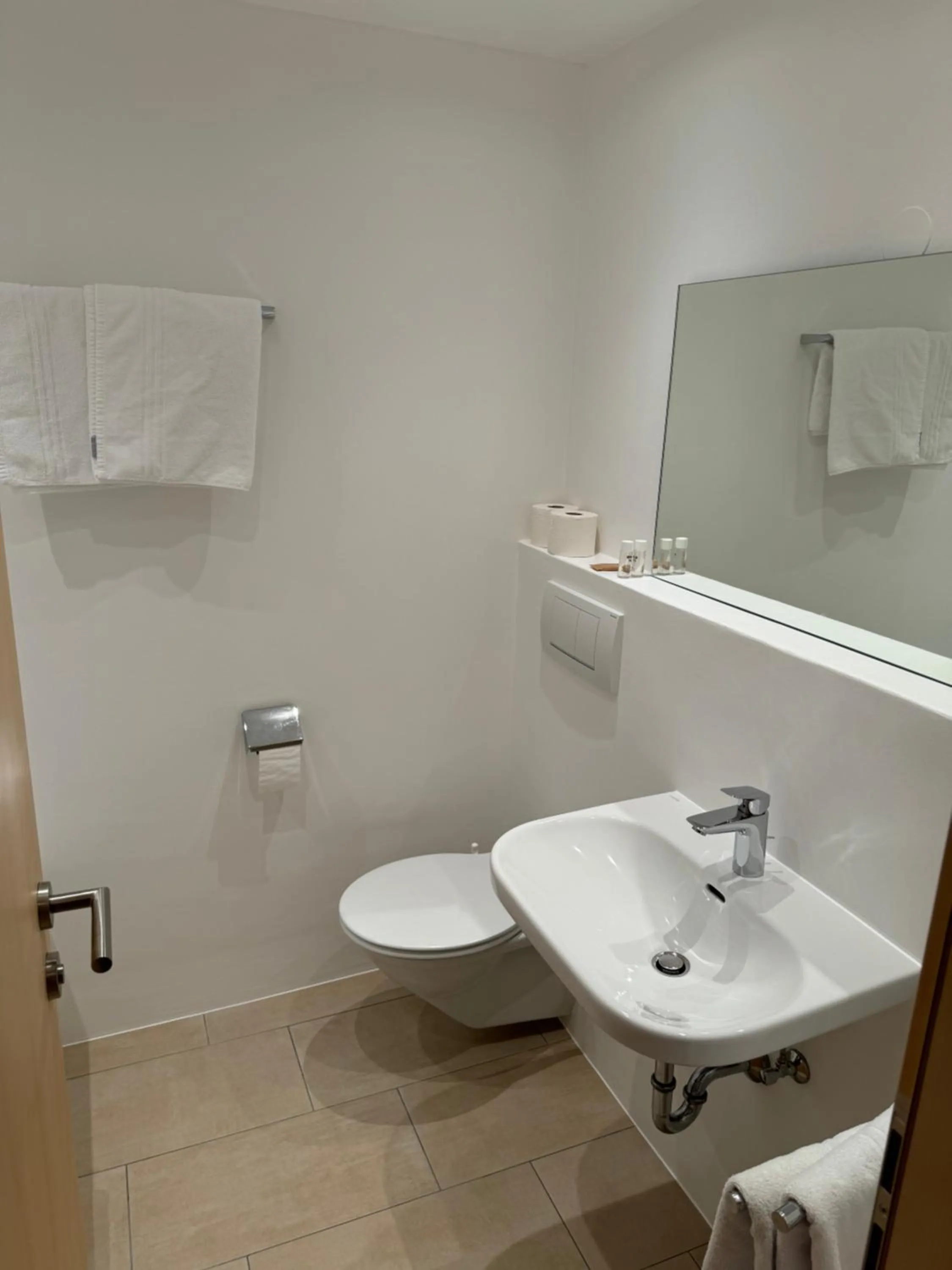 Bathroom in Hotel LukasMayr