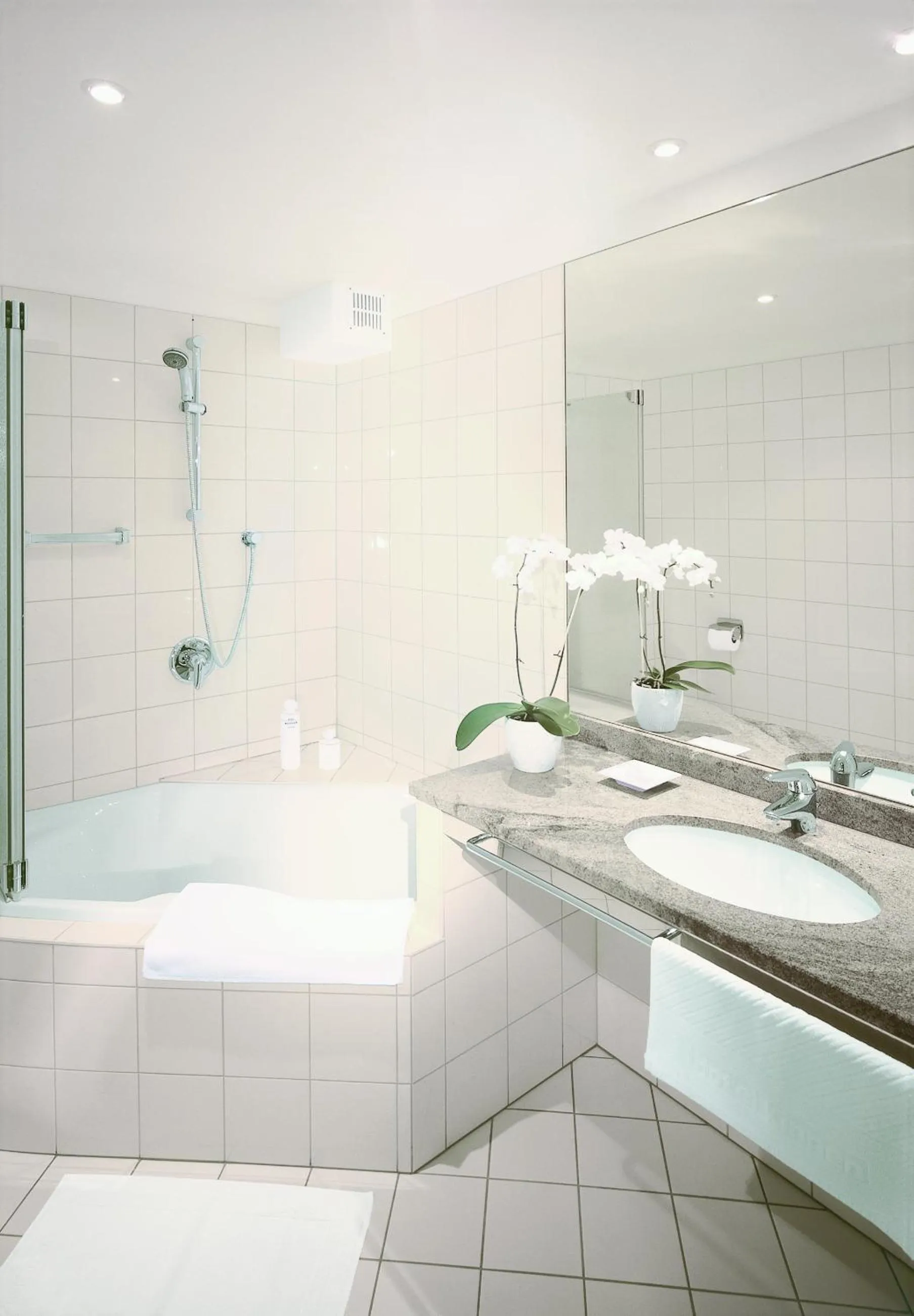 Bathroom in Hotel Kinnen