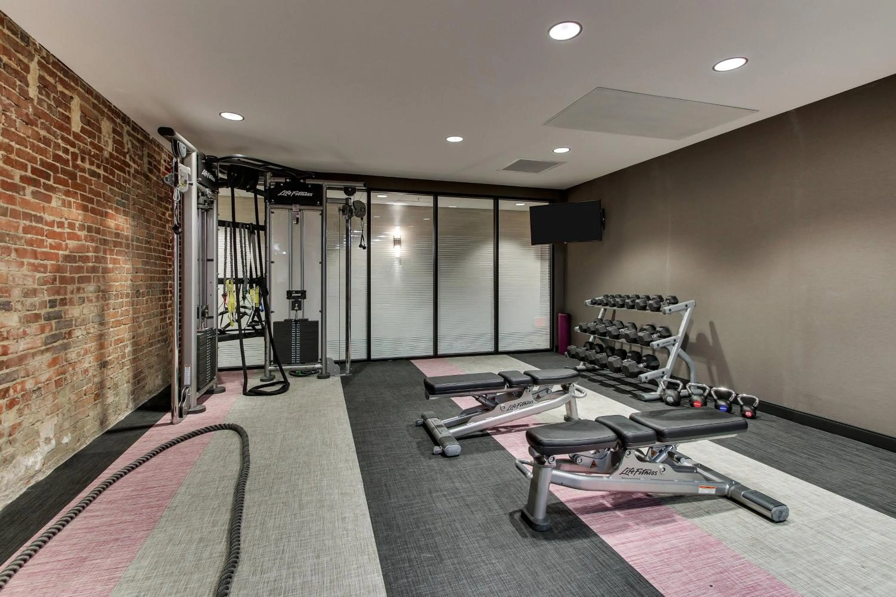 Fitness centre/facilities in Fairfield Inn & Suites by Marriott Birmingham Downtown