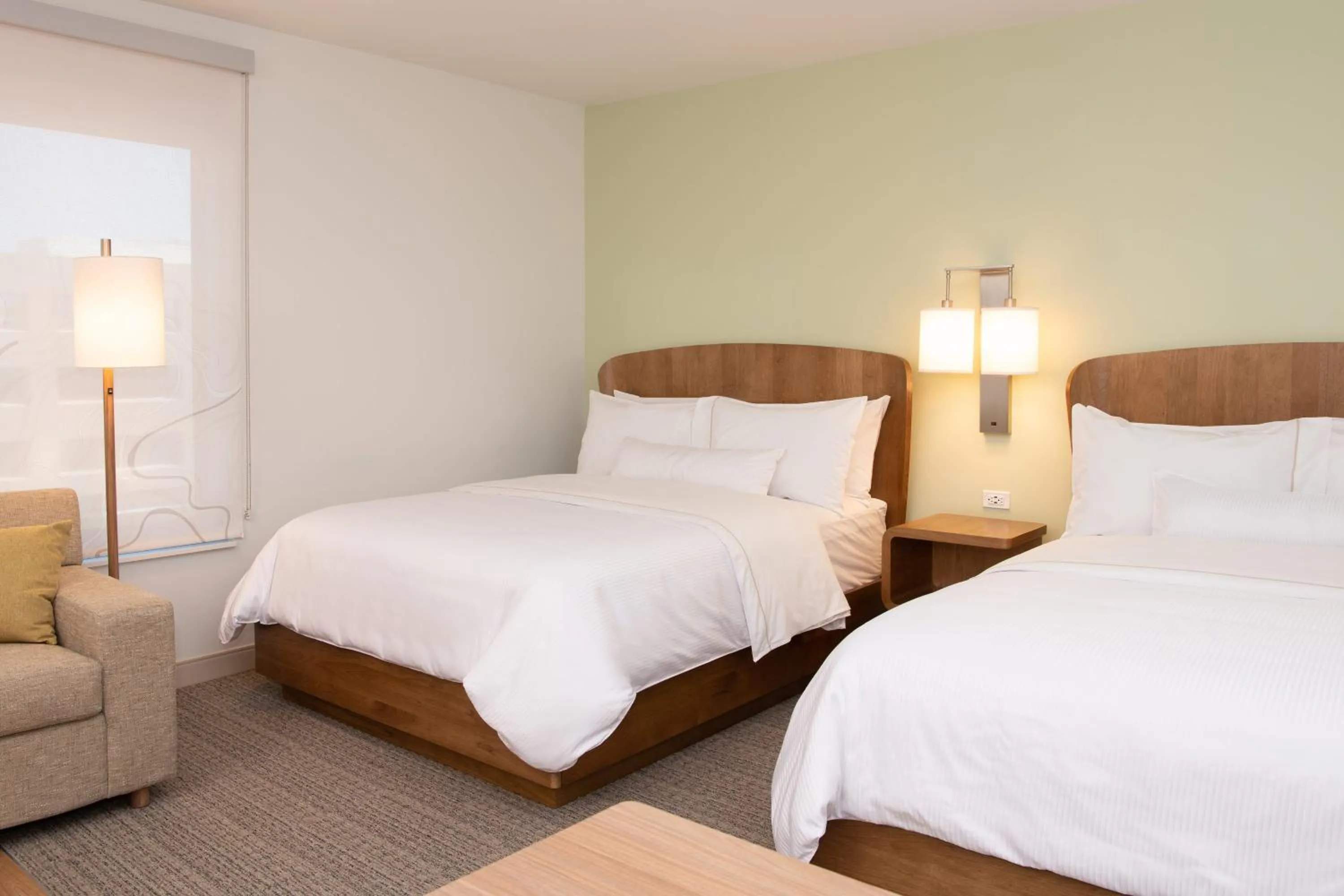 Photo of the whole room, Bed in Element Scottsdale at SkySong