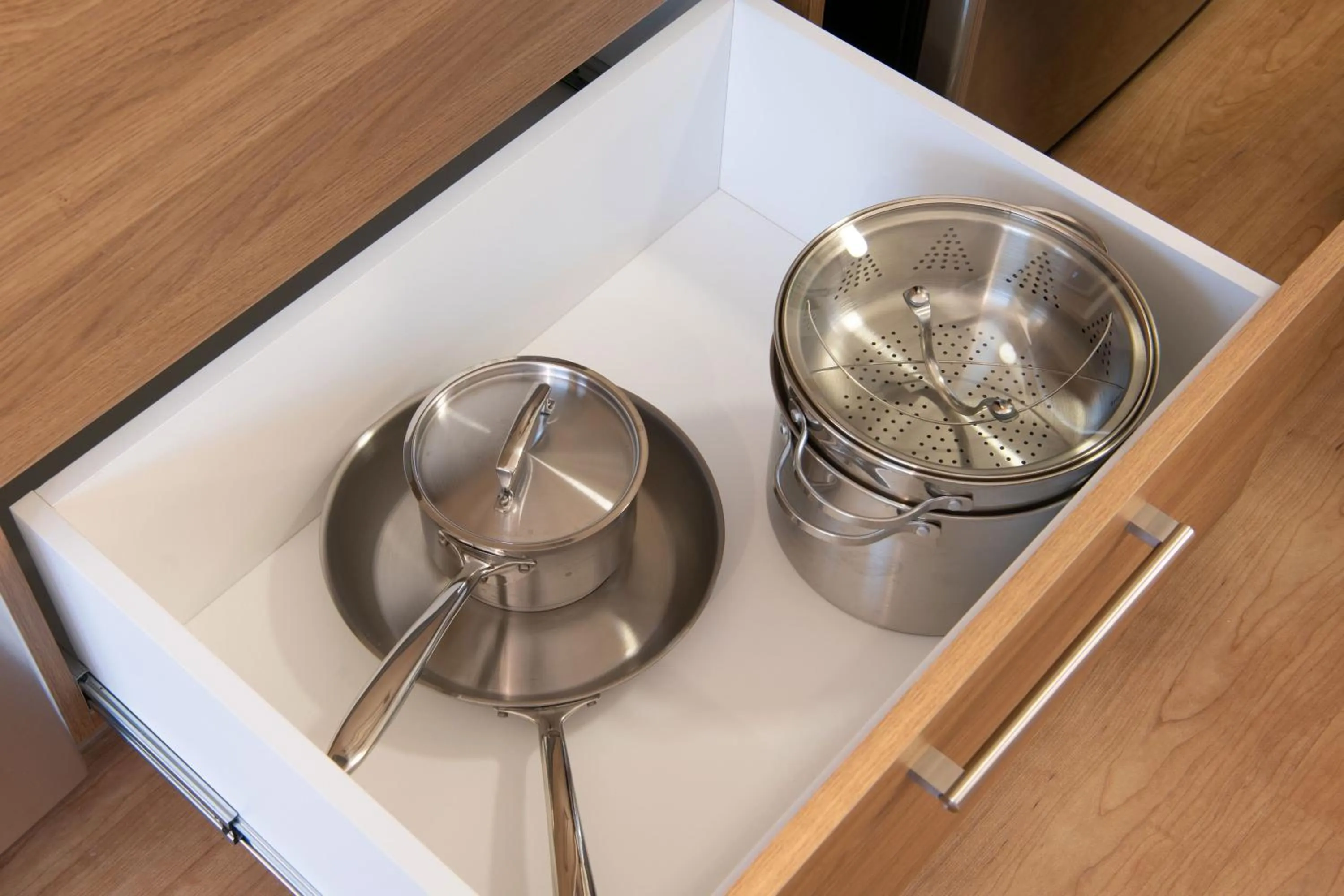 Kitchen or kitchenette in Element Scottsdale at SkySong