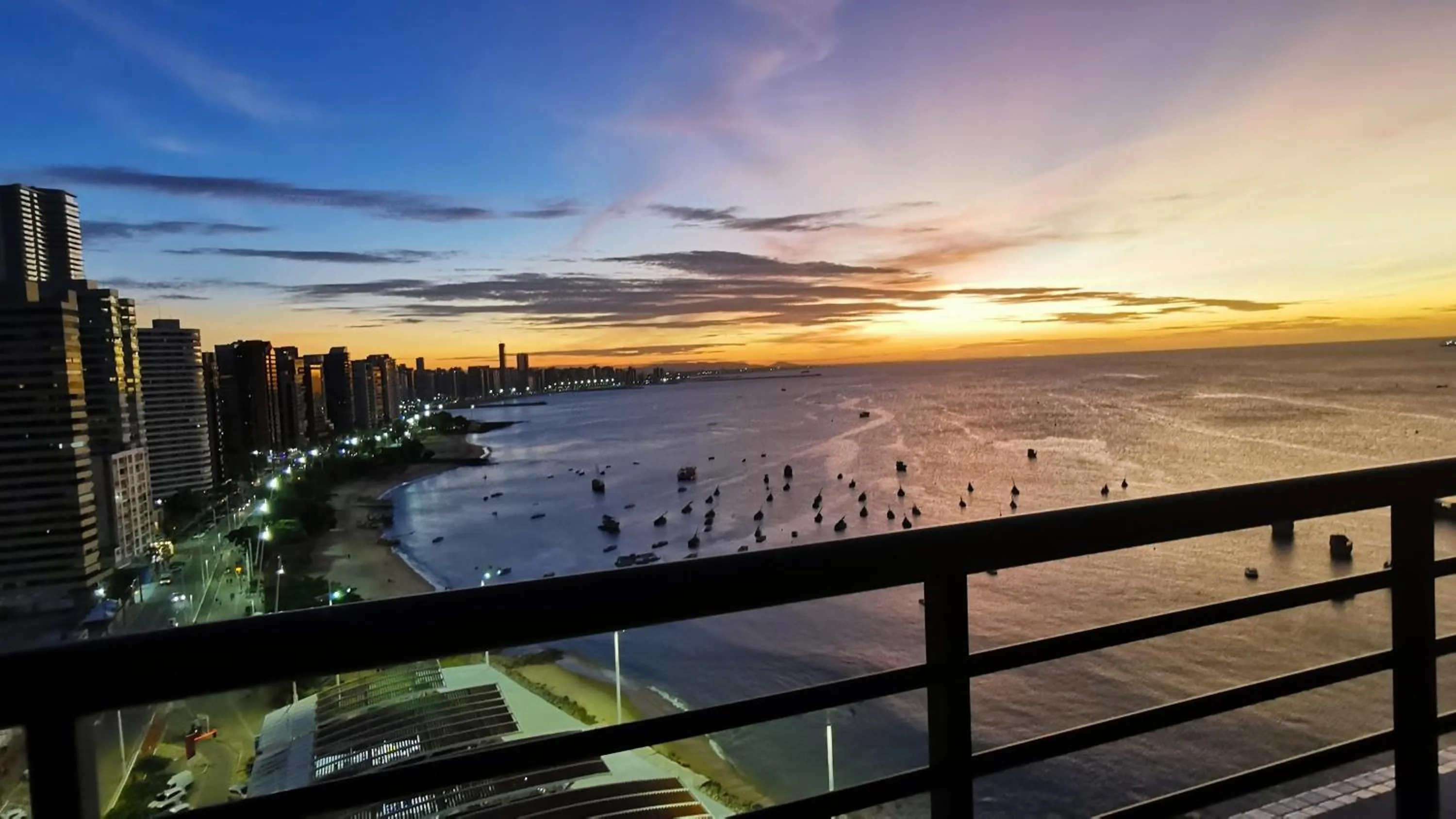 Balcony/Terrace in Seaflats Iate Plaza Hotel