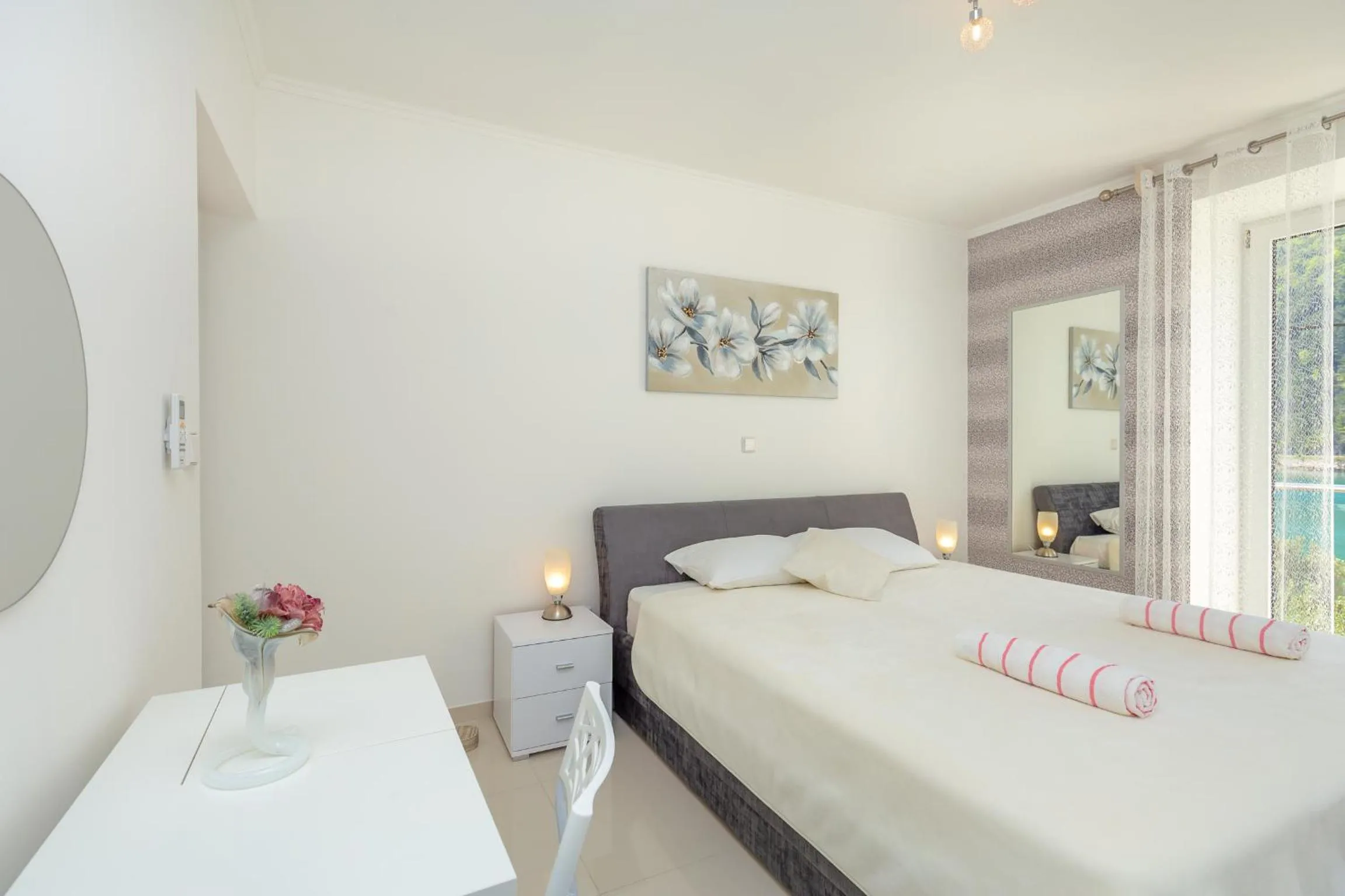 Bed in Hedera Estate, Hedera A24