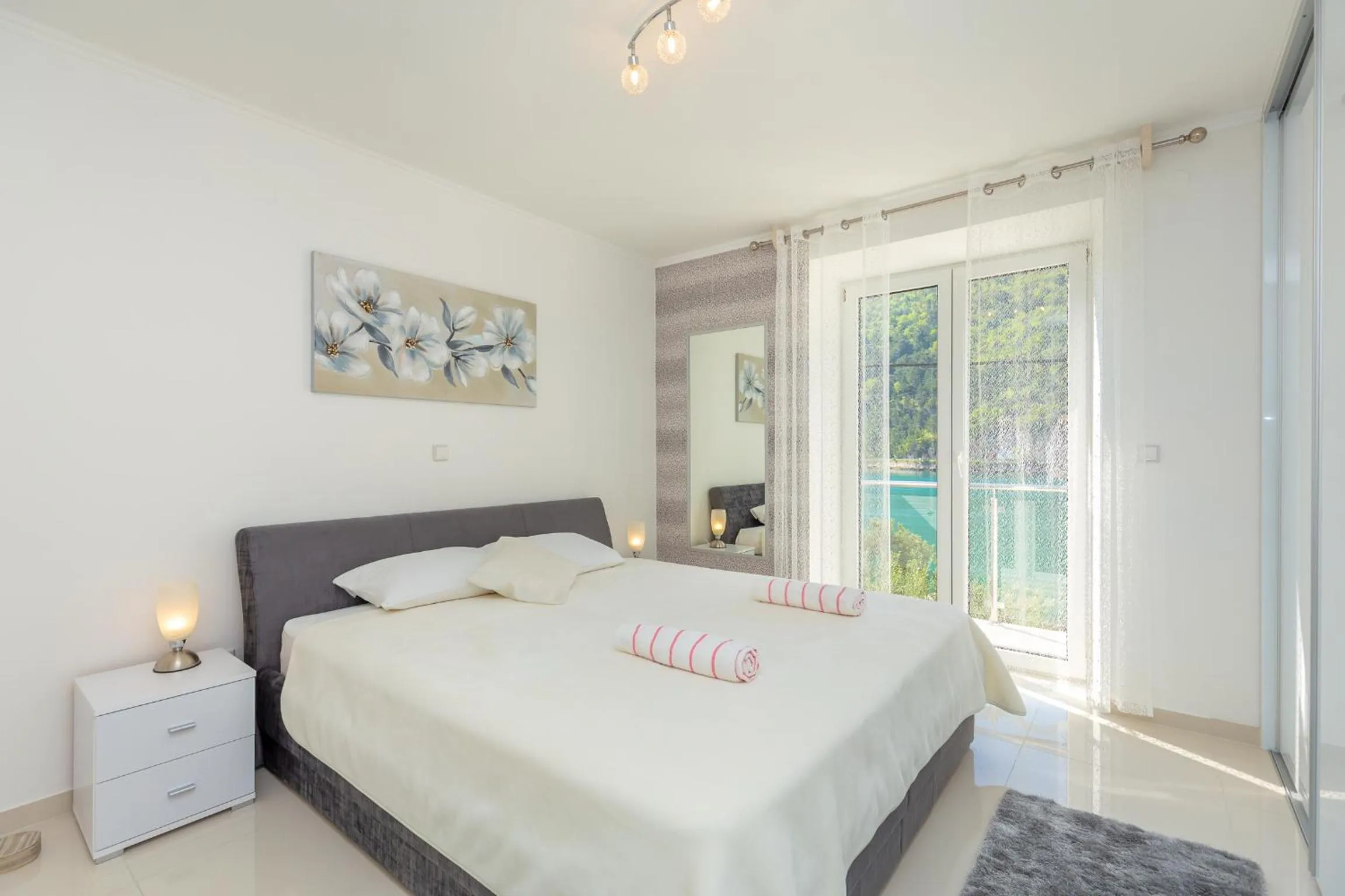 Bed in Hedera Estate, Hedera A24