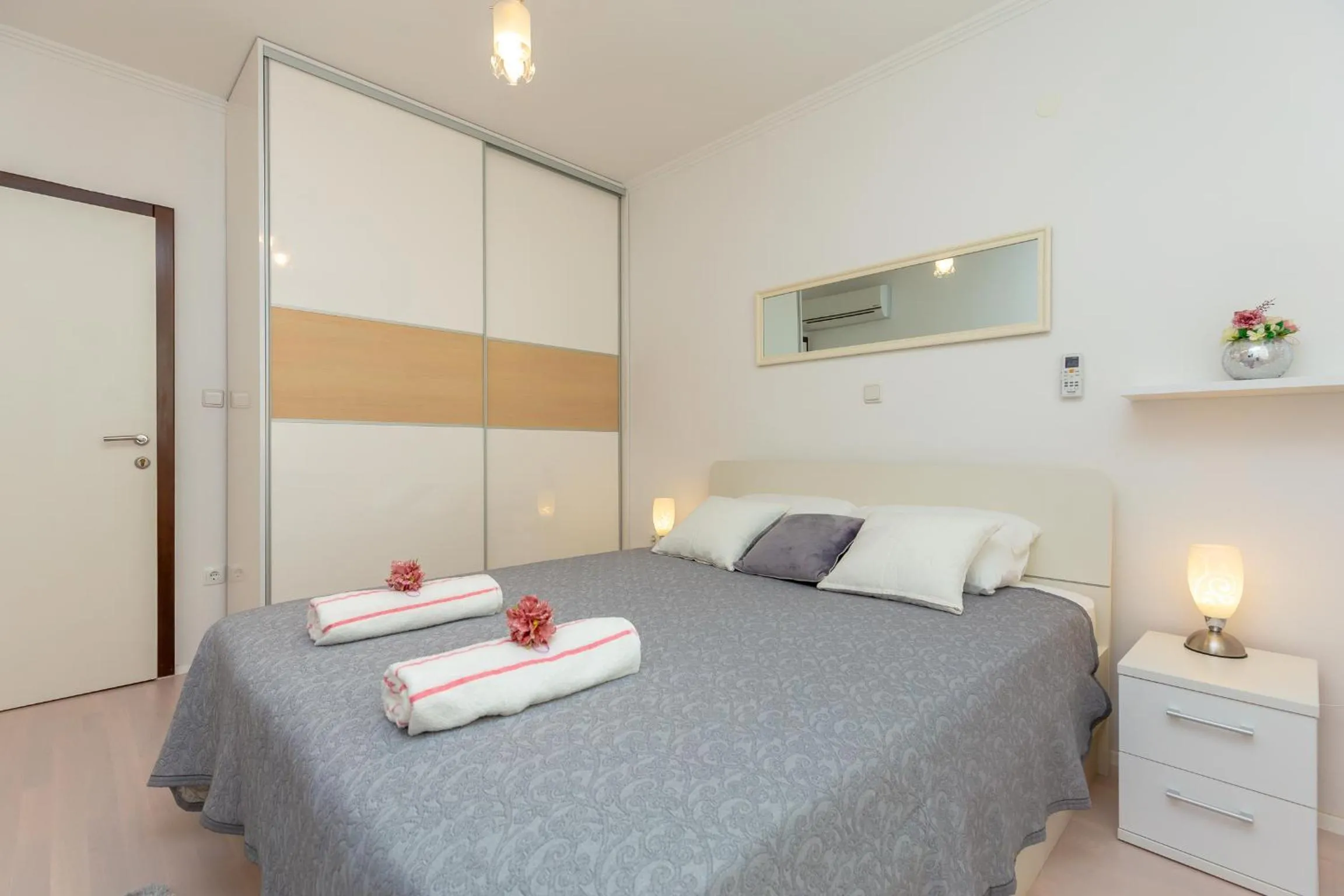 Bed in Hedera Estate, Hedera A24