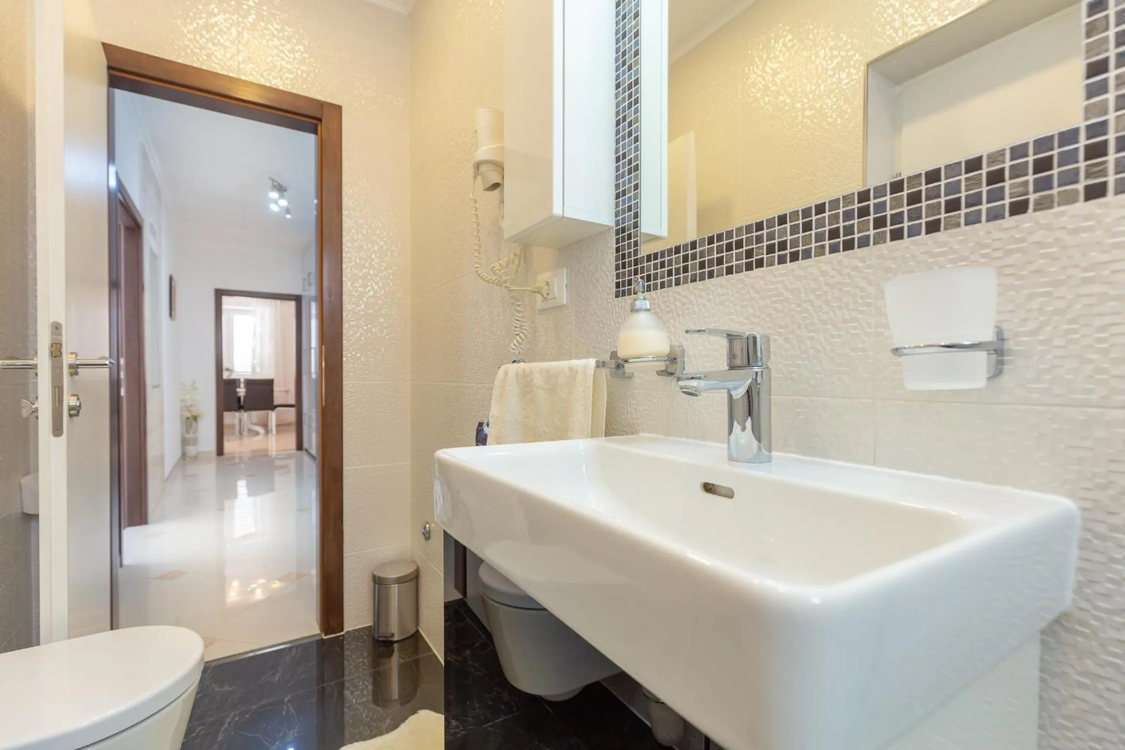Bathroom in Hedera Estate, Hedera A24
