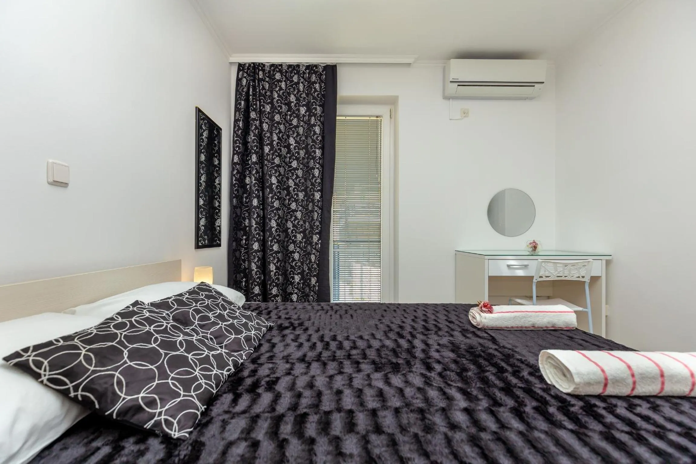 Bed in Hedera Estate, Hedera A24