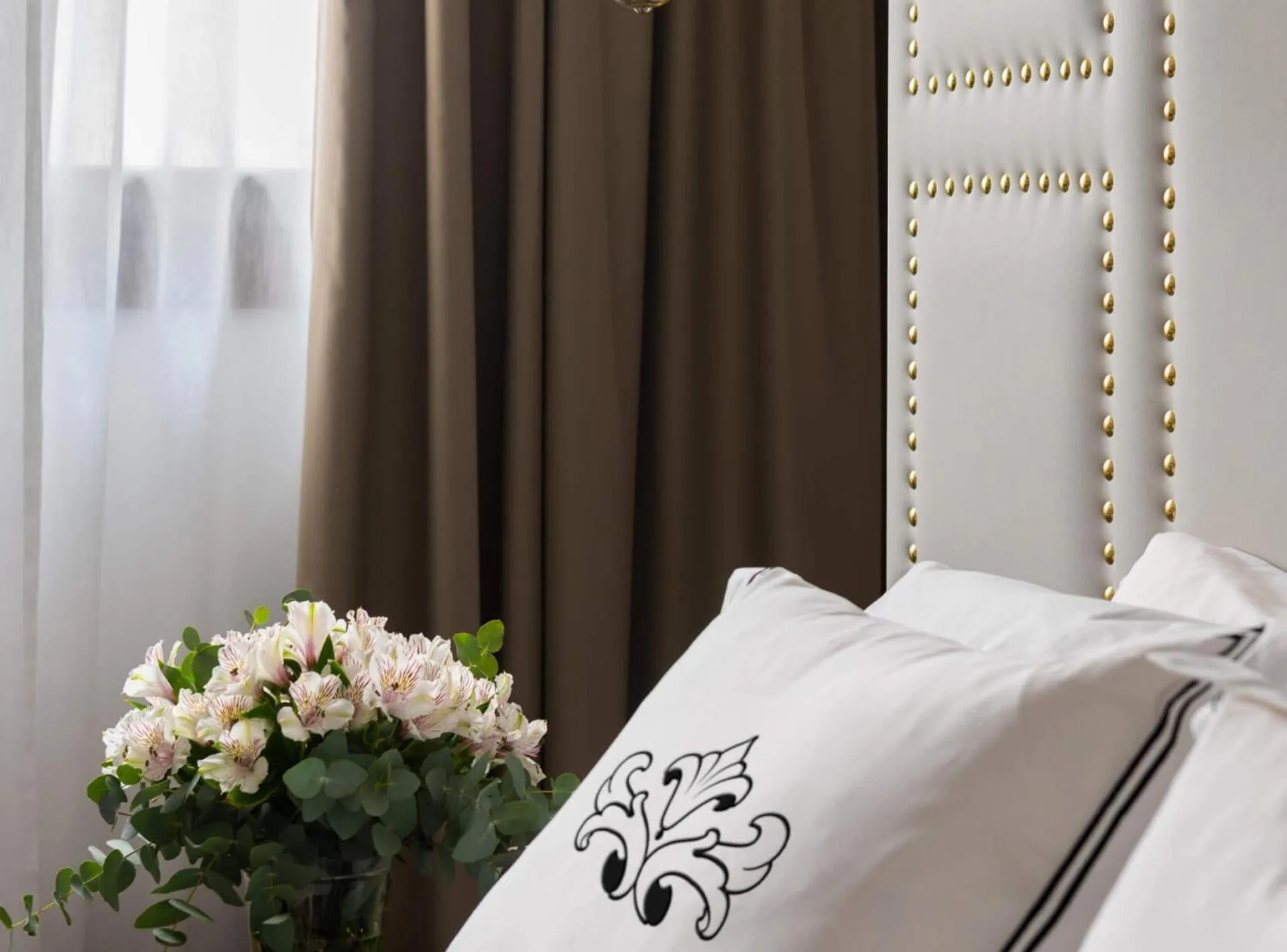 Bed in Casa Sevilla 1920 Suites by Época