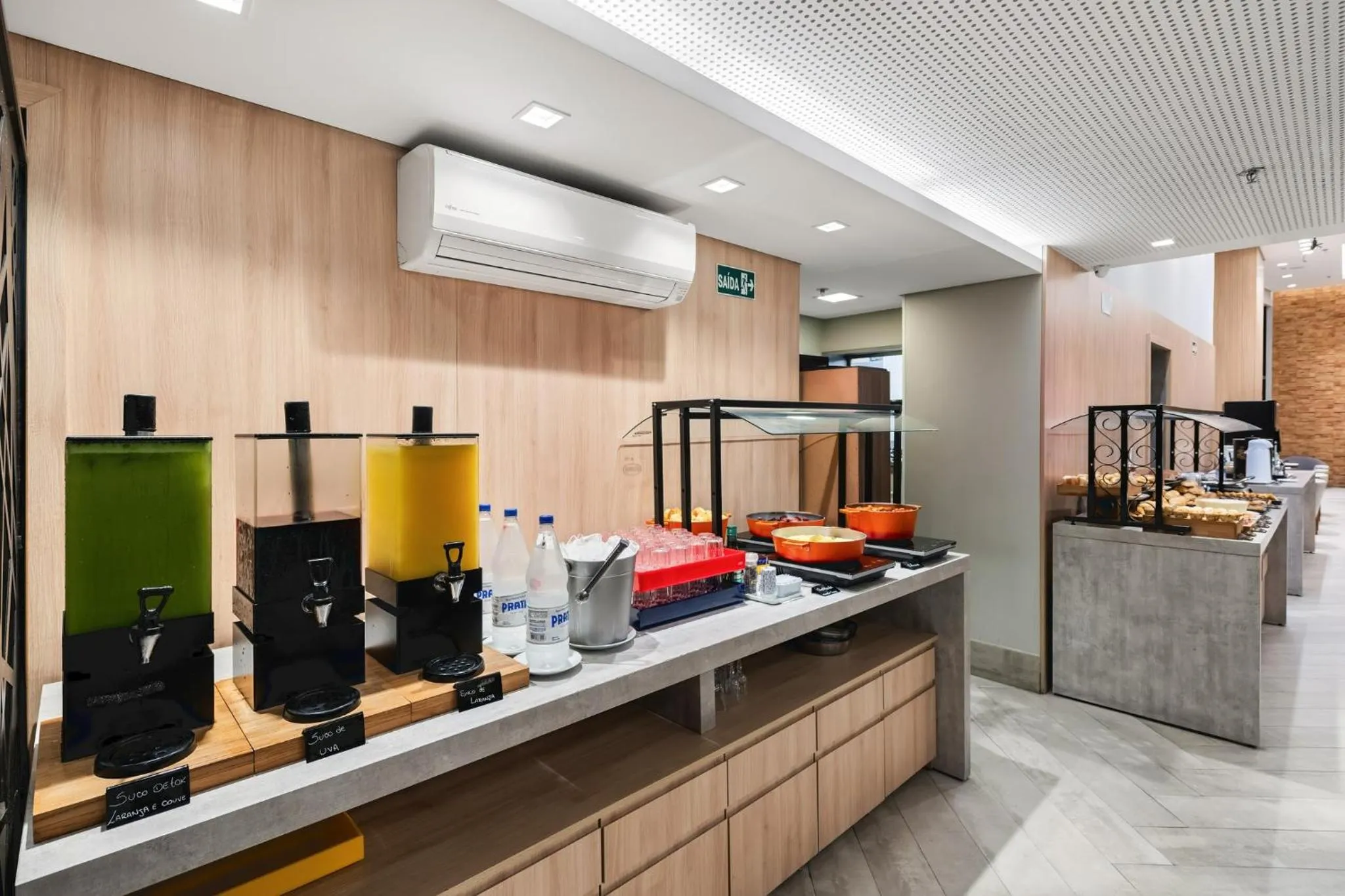 Restaurant/places to eat in Staybridge Suites São Paulo by IHG