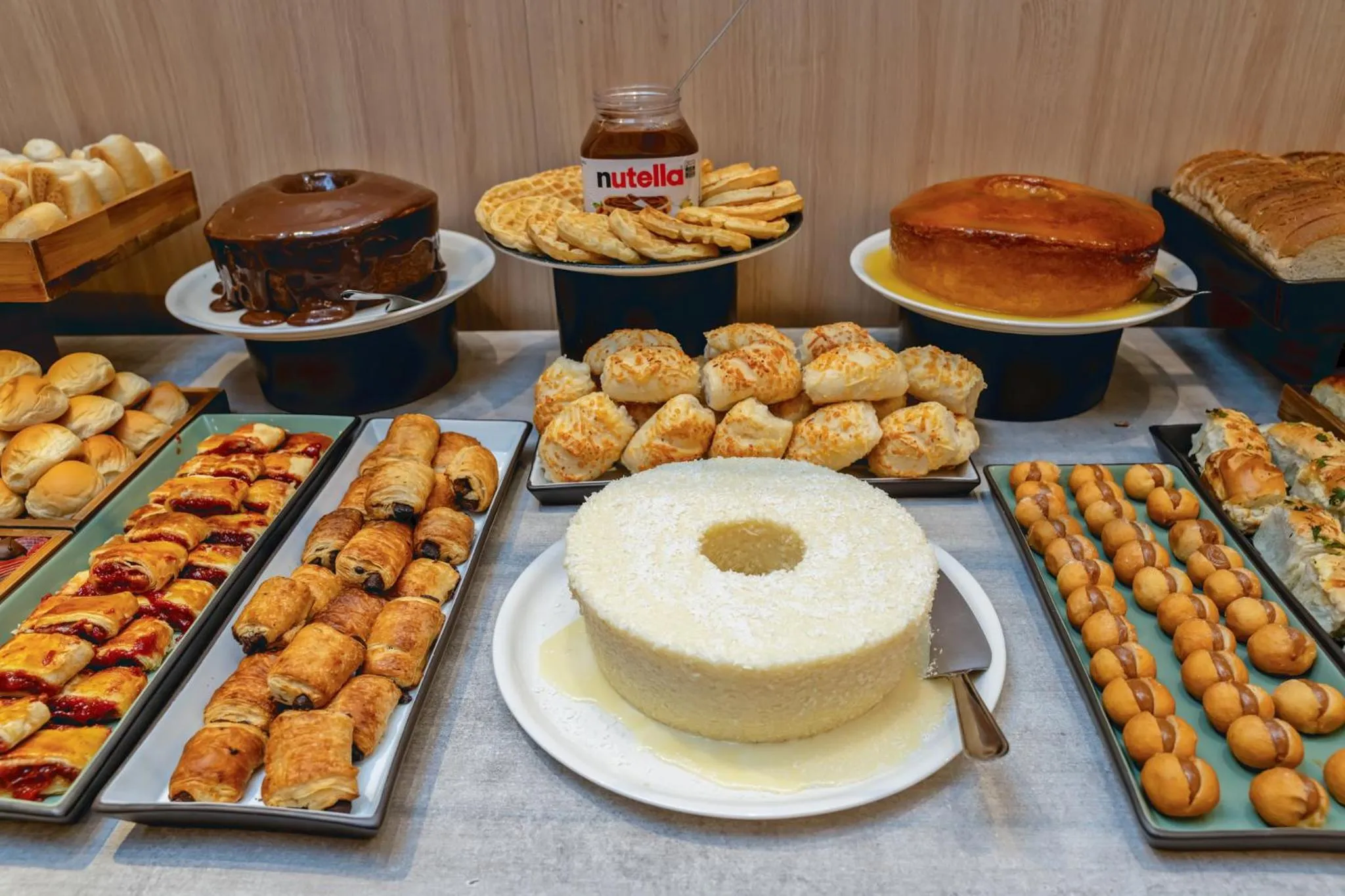 Buffet breakfast in Staybridge Suites São Paulo by IHG