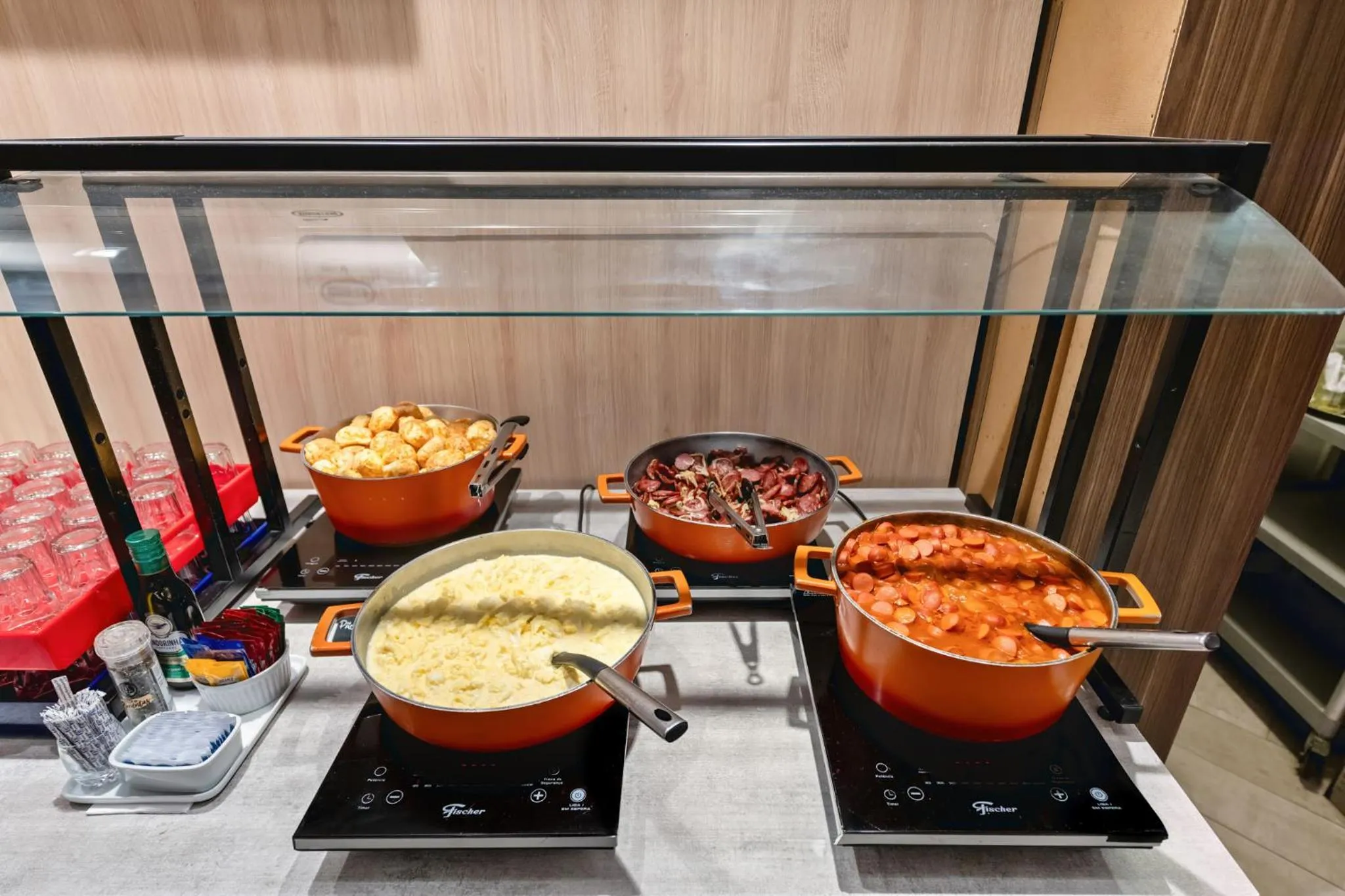 Buffet breakfast in Staybridge Suites São Paulo by IHG
