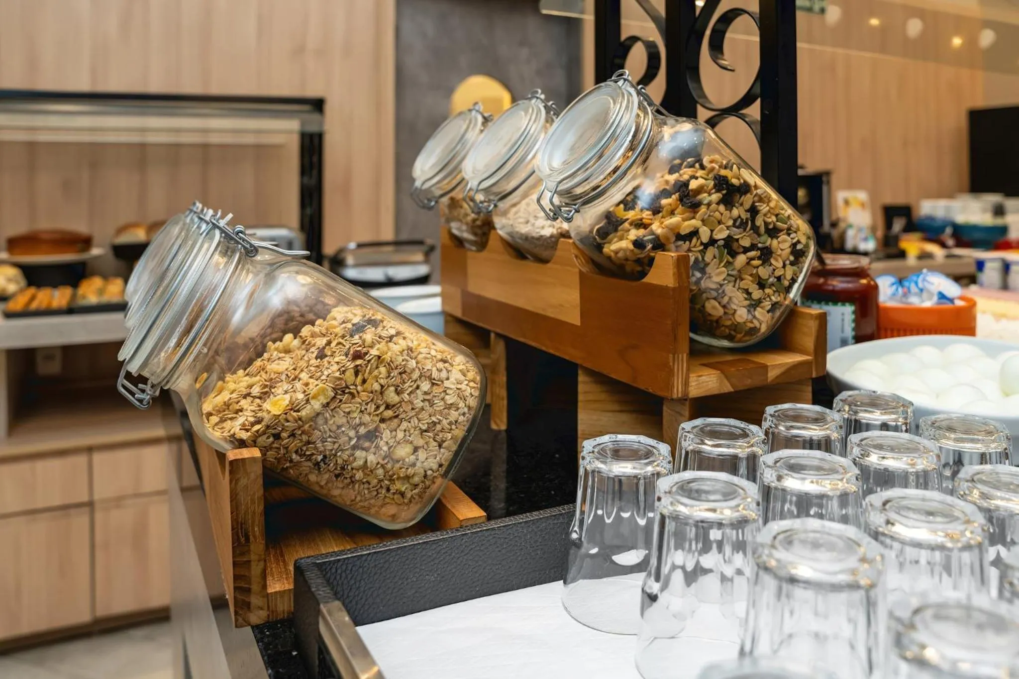 Restaurant/places to eat in Staybridge Suites São Paulo by IHG