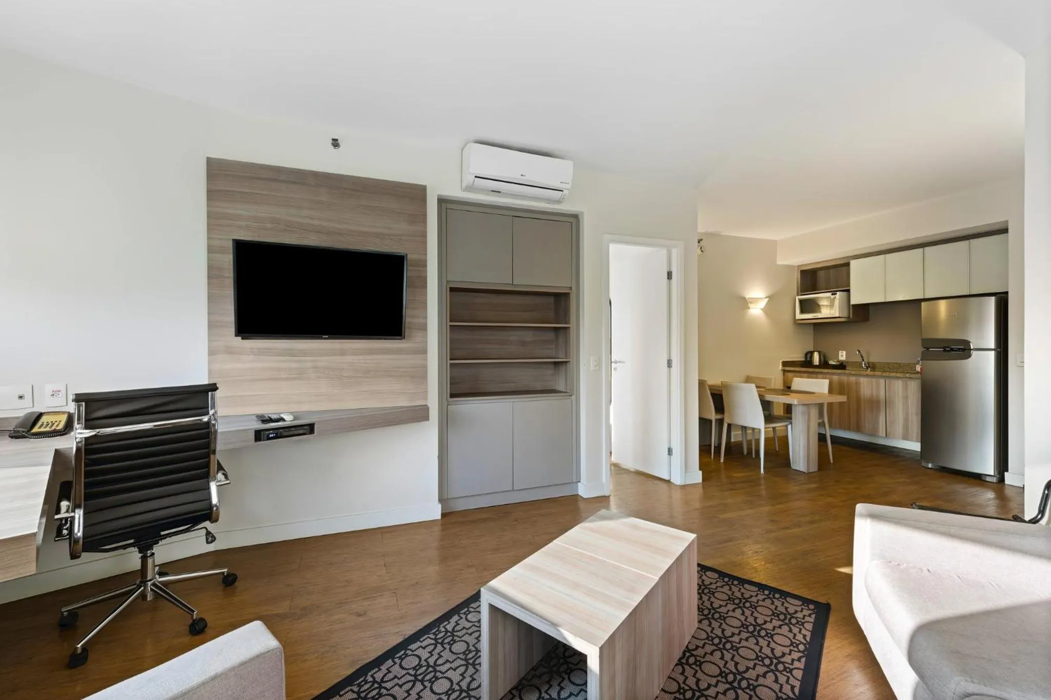 Photo of the whole room in Staybridge Suites São Paulo by IHG