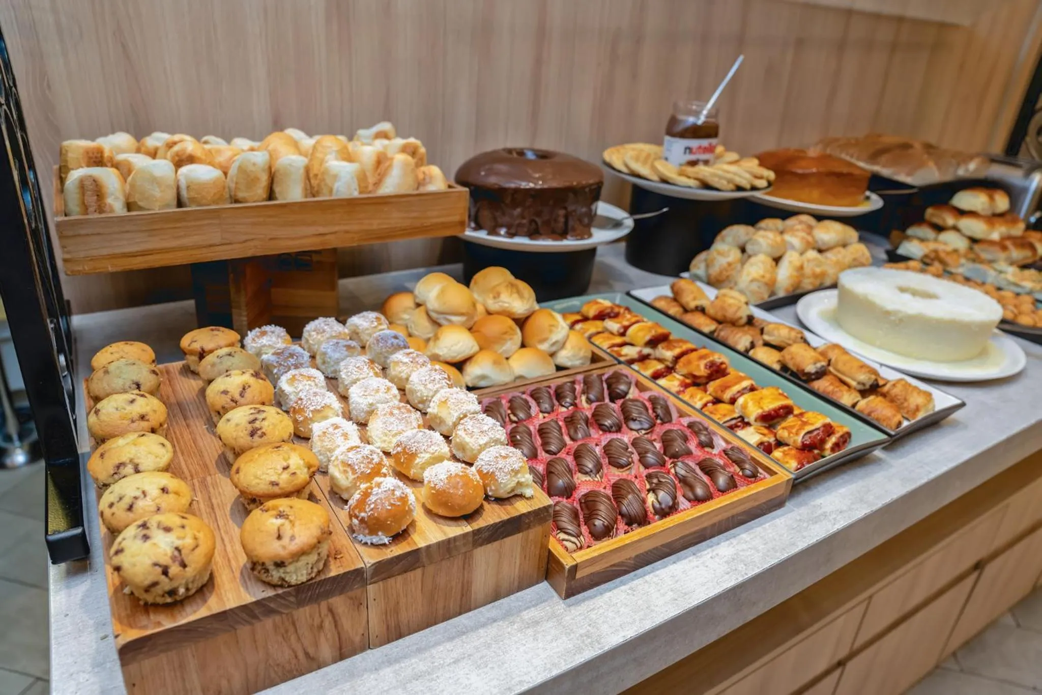 Buffet breakfast in Staybridge Suites São Paulo by IHG