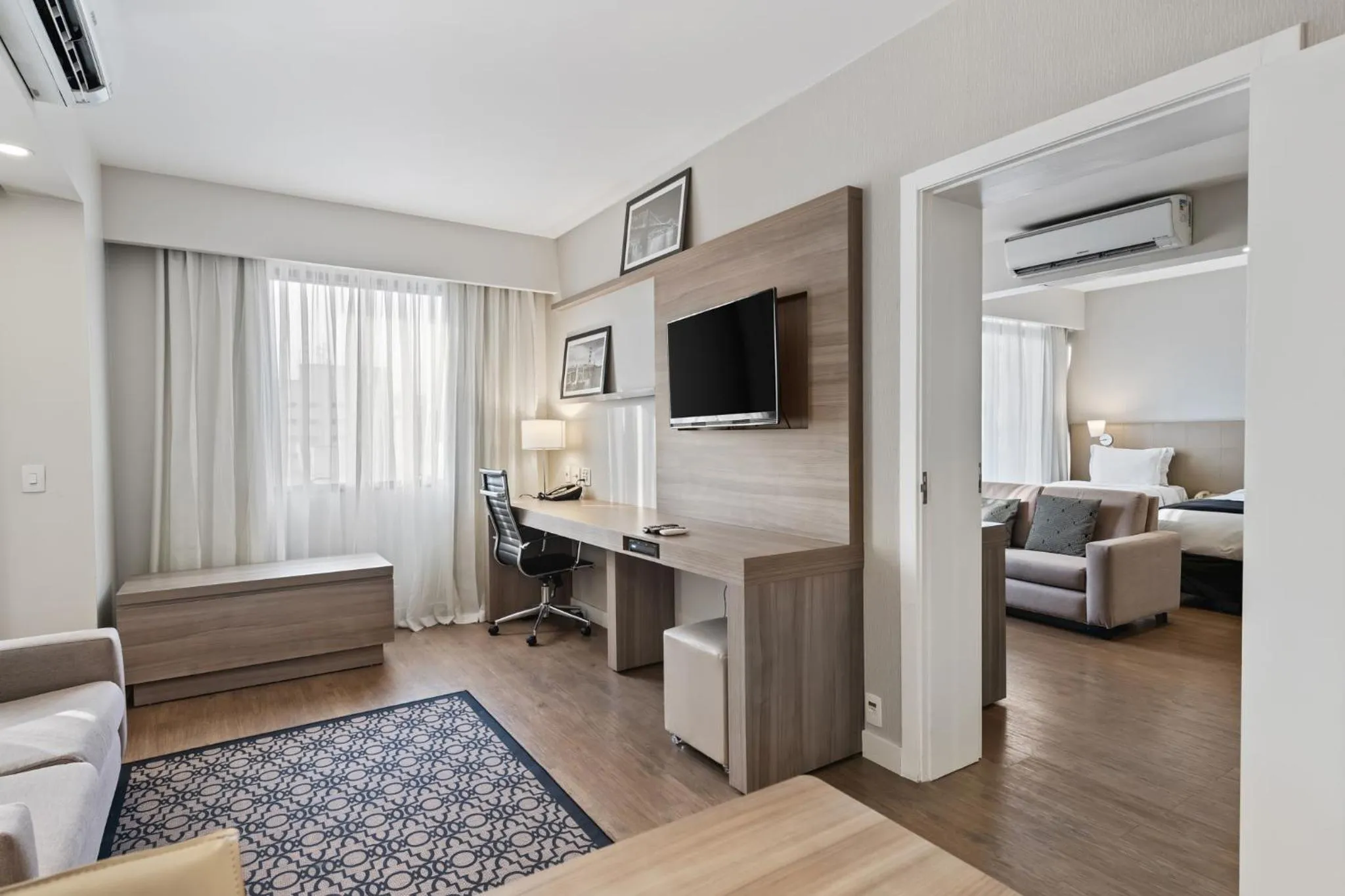 Photo of the whole room, Bed in Staybridge Suites São Paulo by IHG