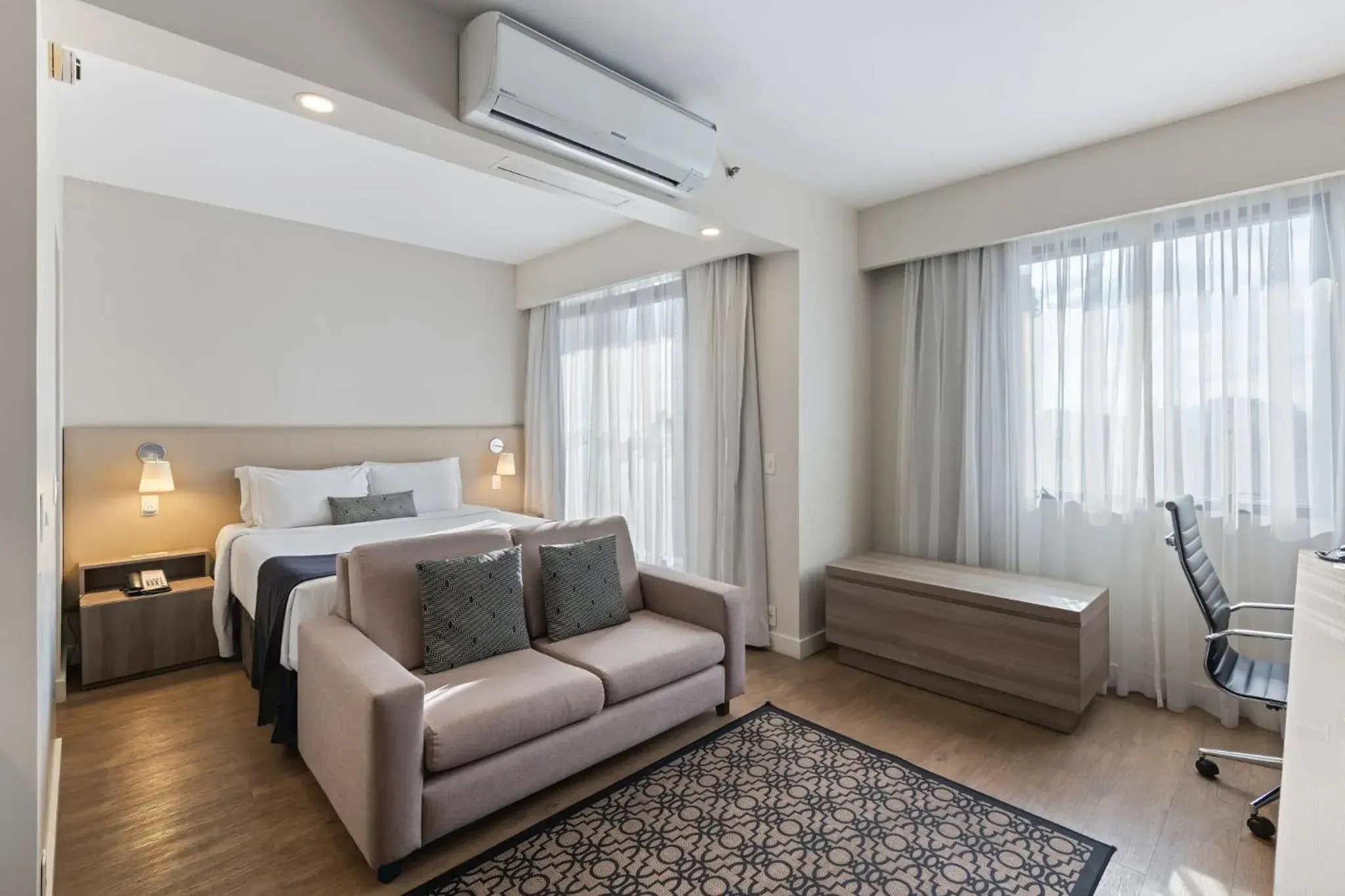 Queen Studio Suite - single occupancy in Staybridge Suites São Paulo by IHG Queen Studio Suite - single occupancy in Staybridge Suites São Paulo by IHG