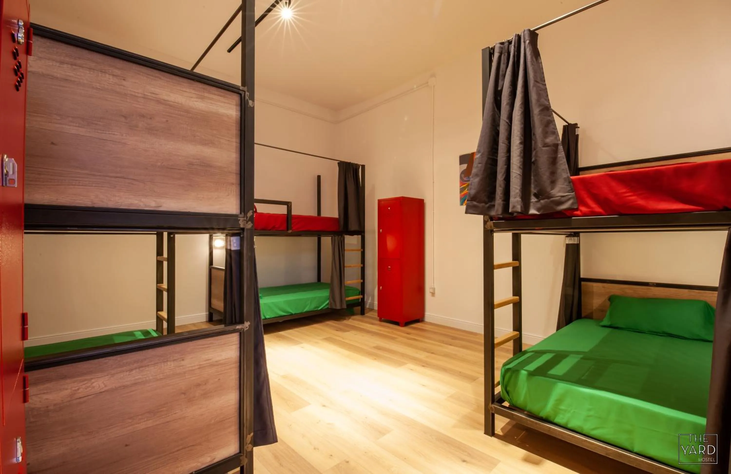 Bed in 6-Bed Female Dormitory Room in The Yard Hostel