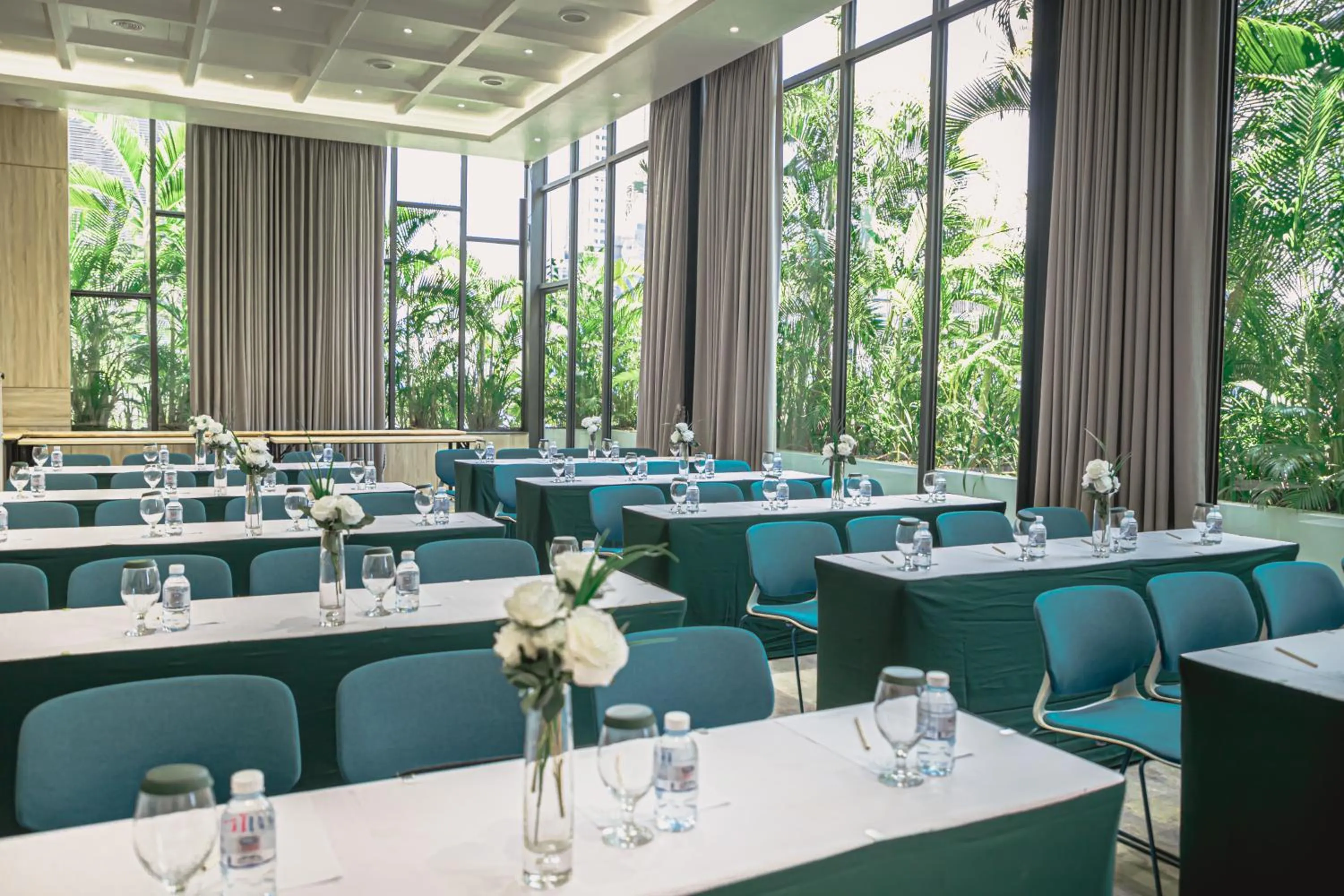 Meeting/conference room in Baitong Hotel & Resort Phnom Penh