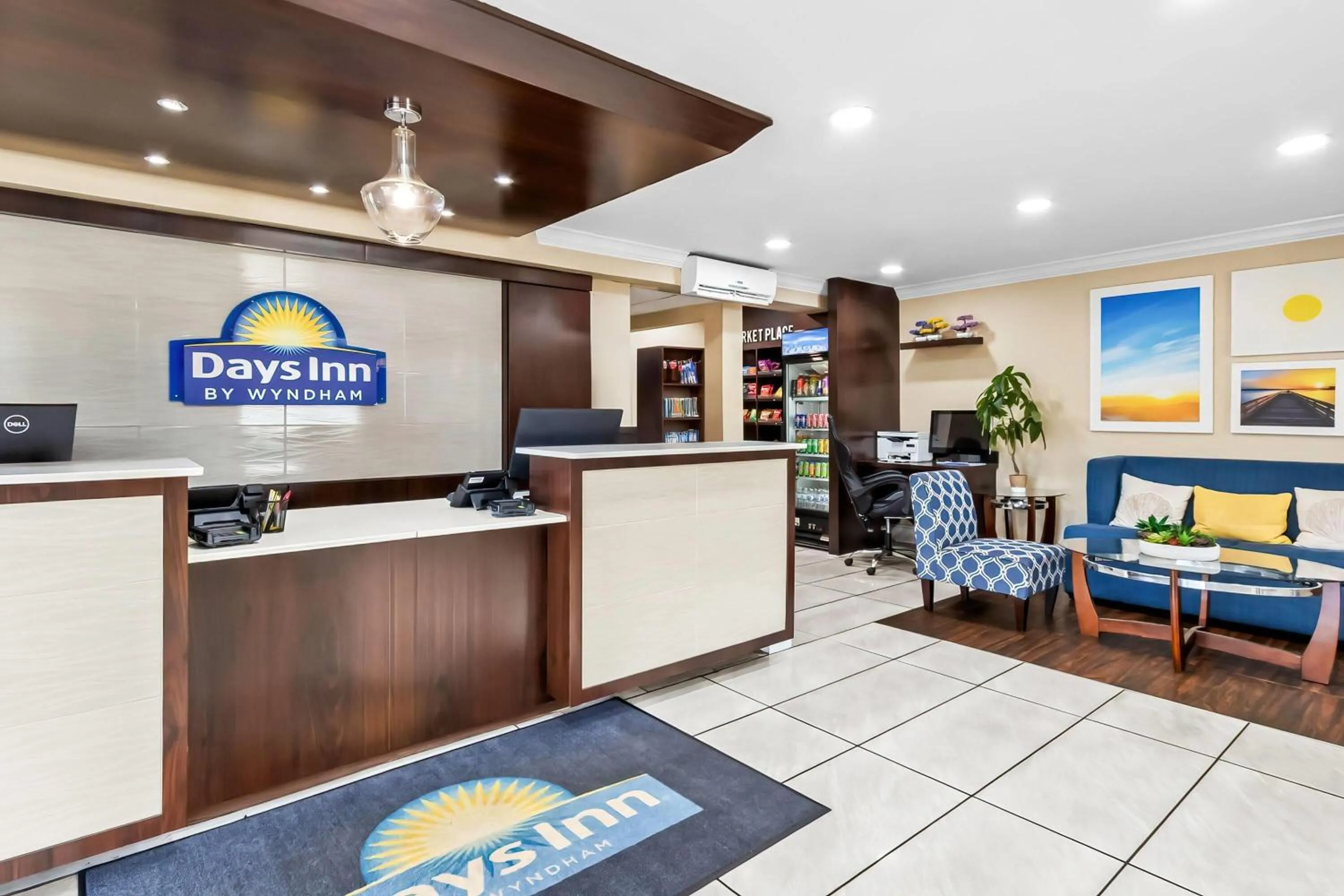 Lobby or reception in Days Inn by Wyndham Goose Creek