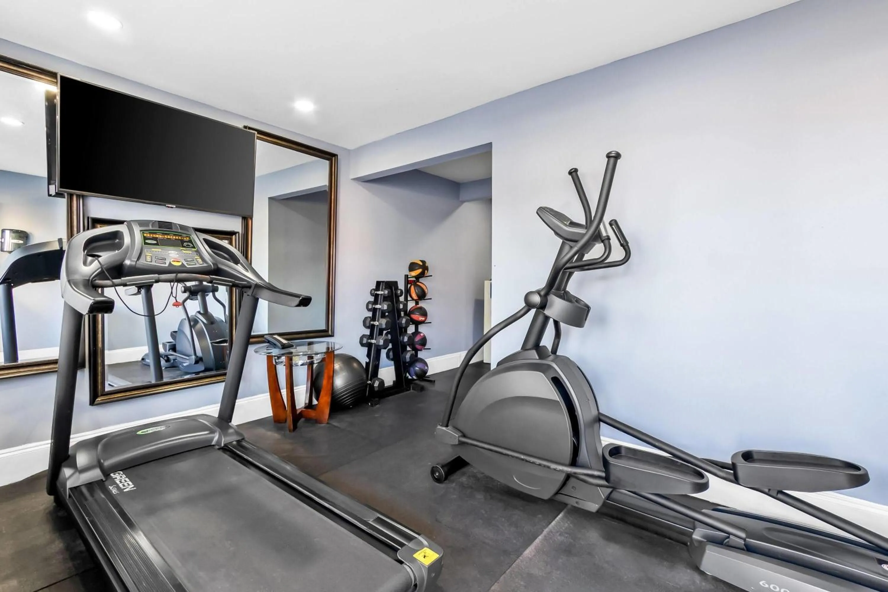 Days Inn by Wyndham Goose Creek