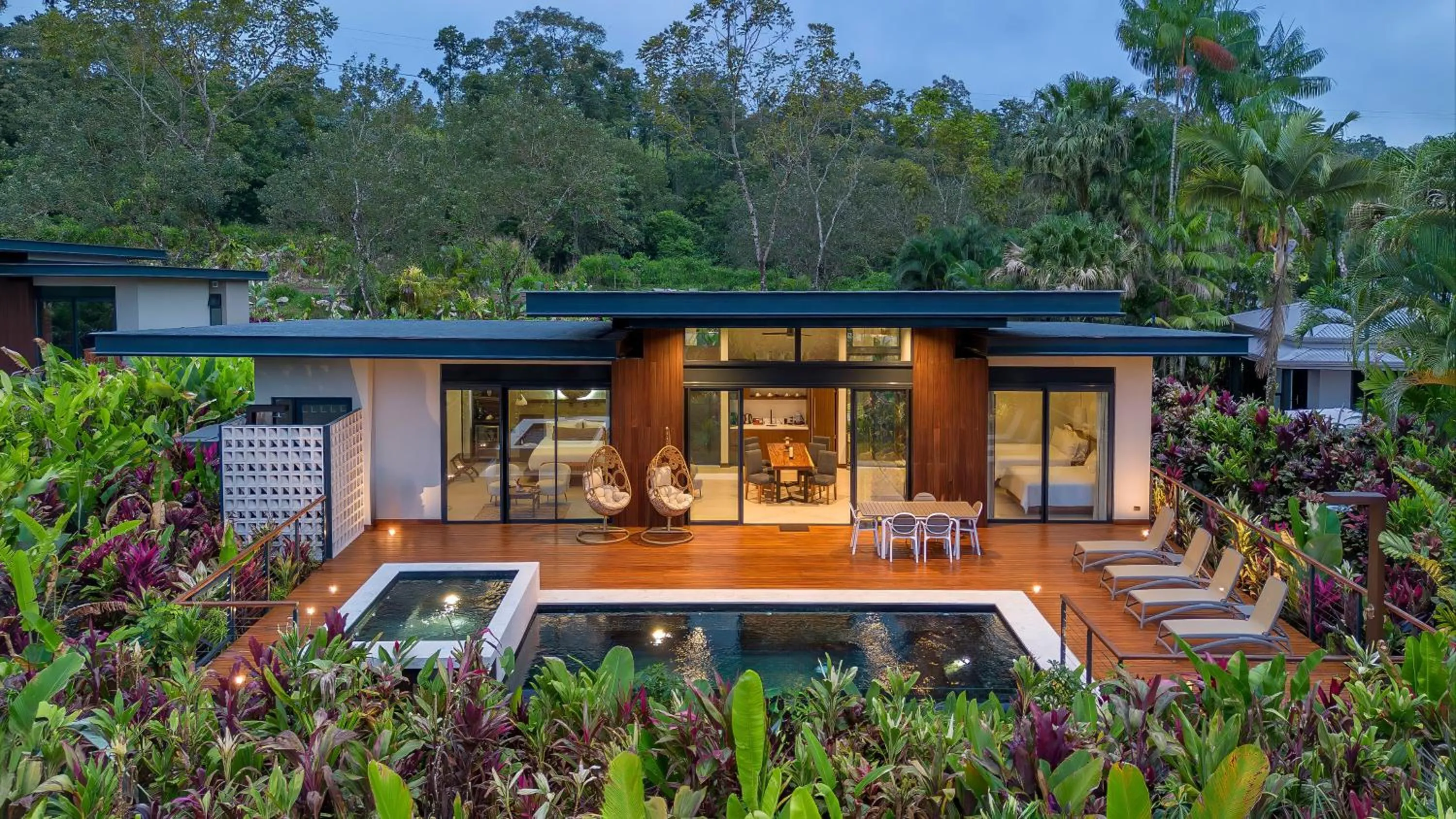 Property building in Arenal Manoa Resort & Hot Springs